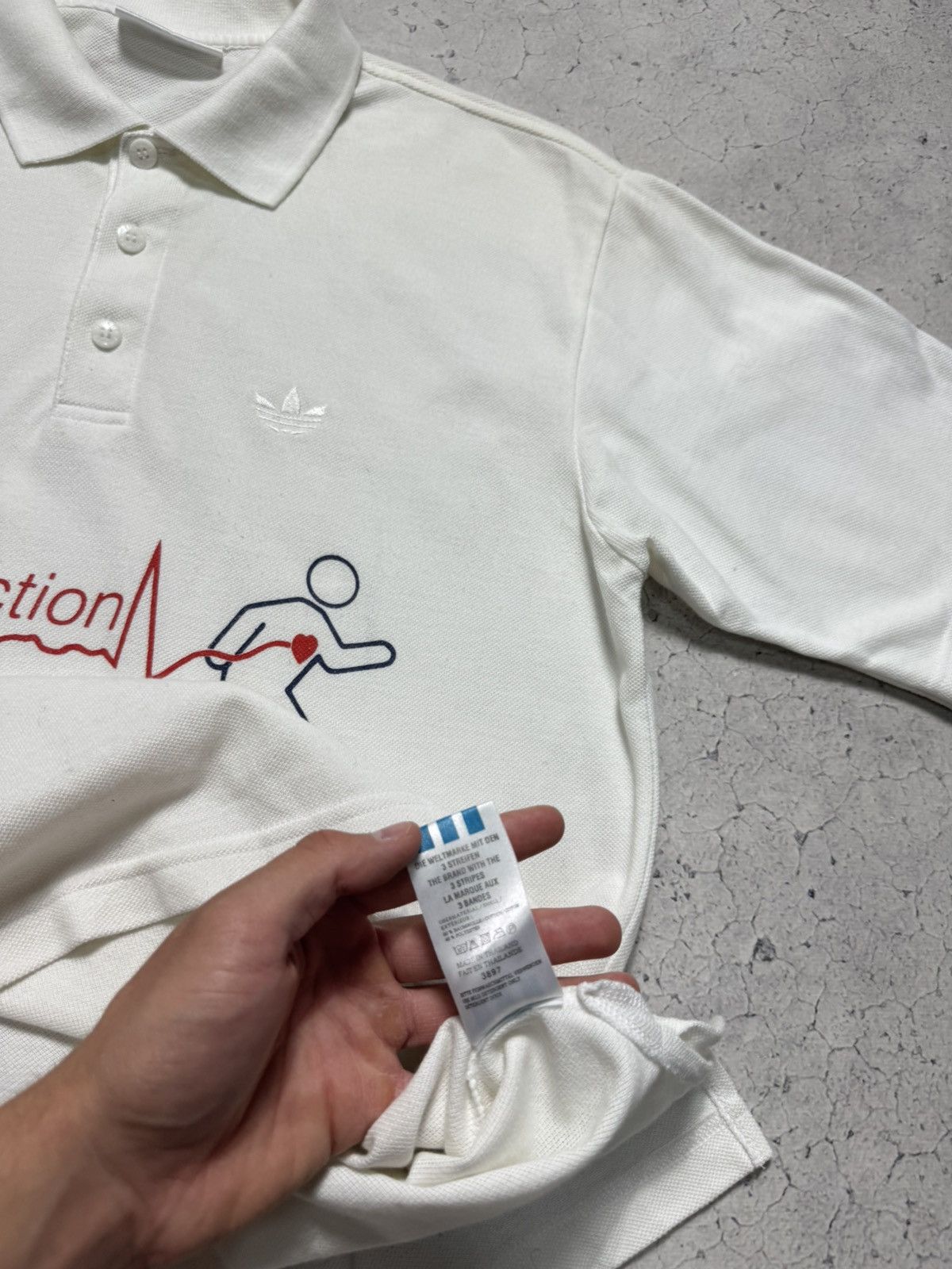 Adidas Adidas Vintage 90’s Polo Shirt White Big Logo Size US M / EU 48-50 / 2 - 11 Thumbnail