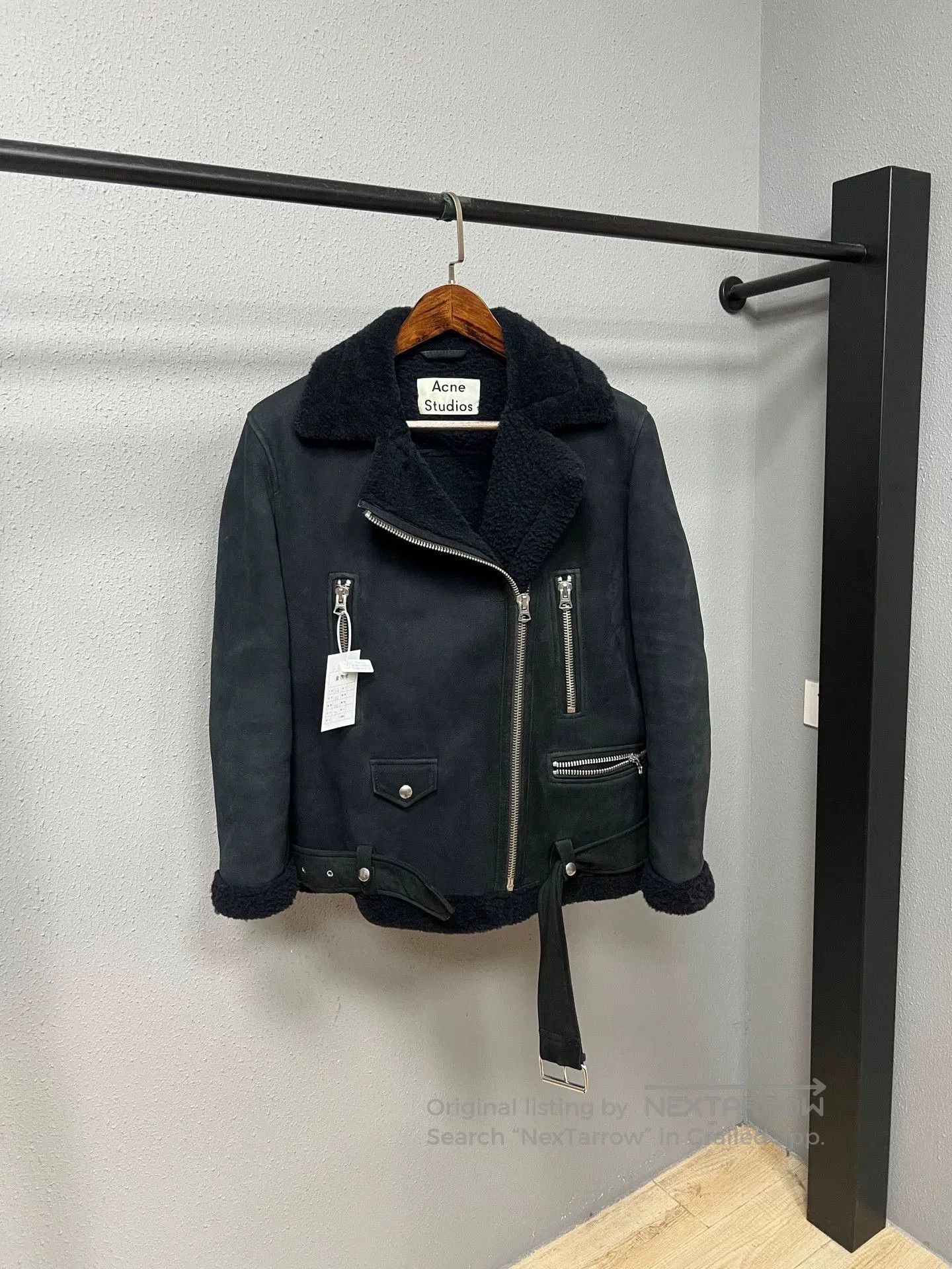Acne Studios Shearling.