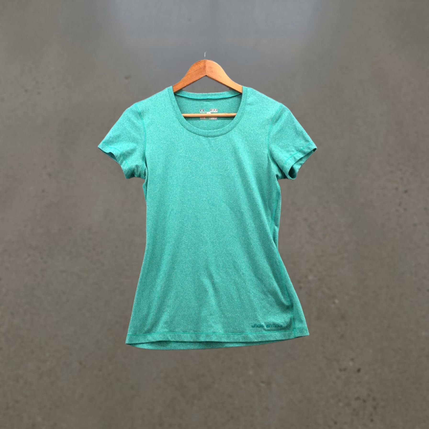 Under Armour Under Armour Activewear T-Shirt Womens M Teal Short Sleeve Crew Neck Logo Print Size M / US 6-8 / IT 42-44 - 1 Thumbnail
