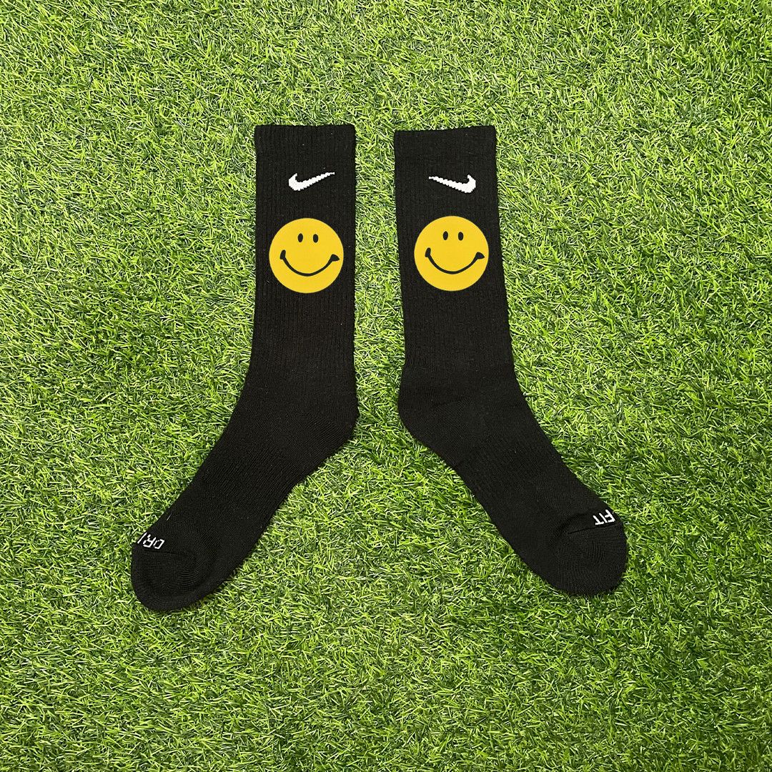 Nike NIKE CUSTOM SMILEY SOCKS Size ONE SIZE - 1 Preview
