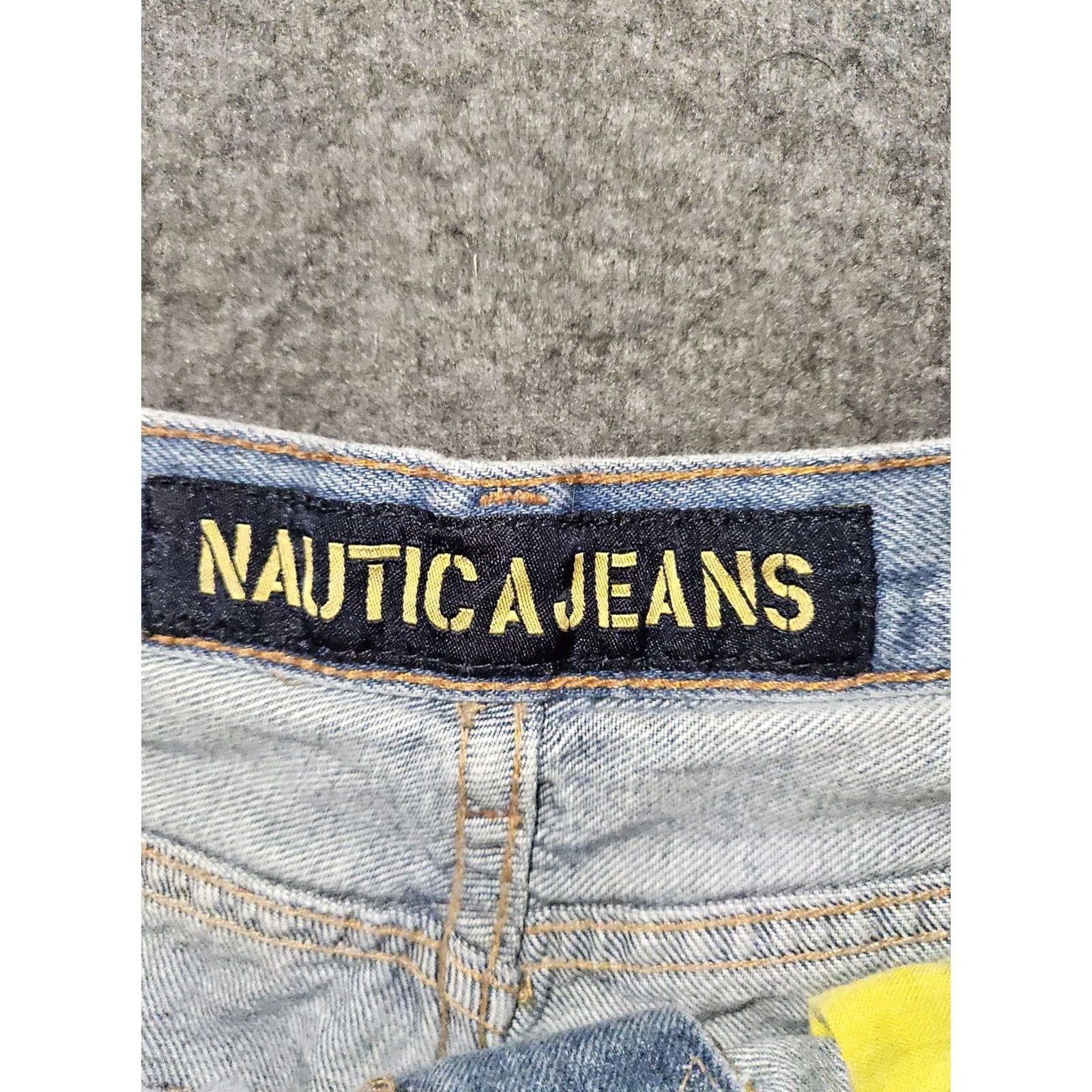 Nautica VINTAGE Nautica Relaxed Straight Carpenter Jeans Mens 34x30 90s Y2K Blue Denim Distressed Pockets Easy Care Regular Inseam 28"} Size US 34 / EU 50 - 2 Thumbnail