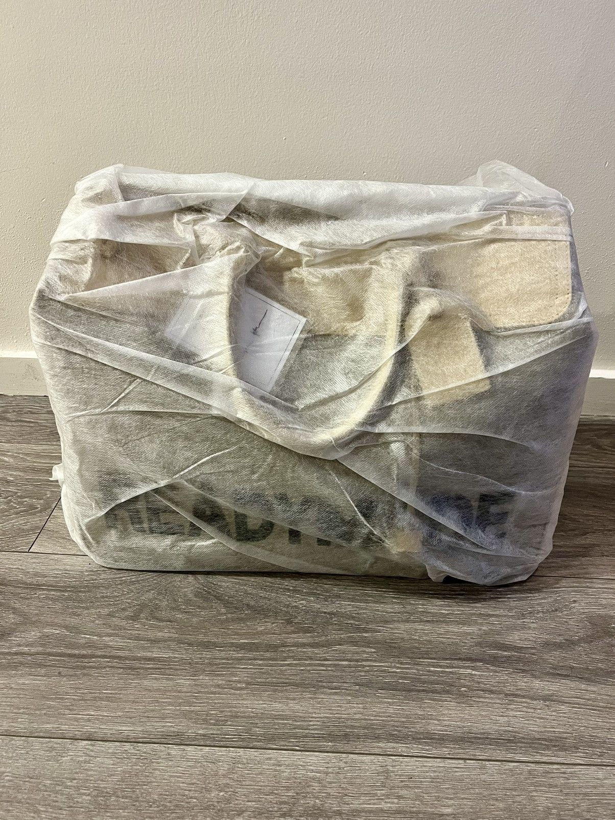 READYMADE Readymade Gym Bag Large Beige Cream BNWT Size ONE SIZE - 13 Thumbnail