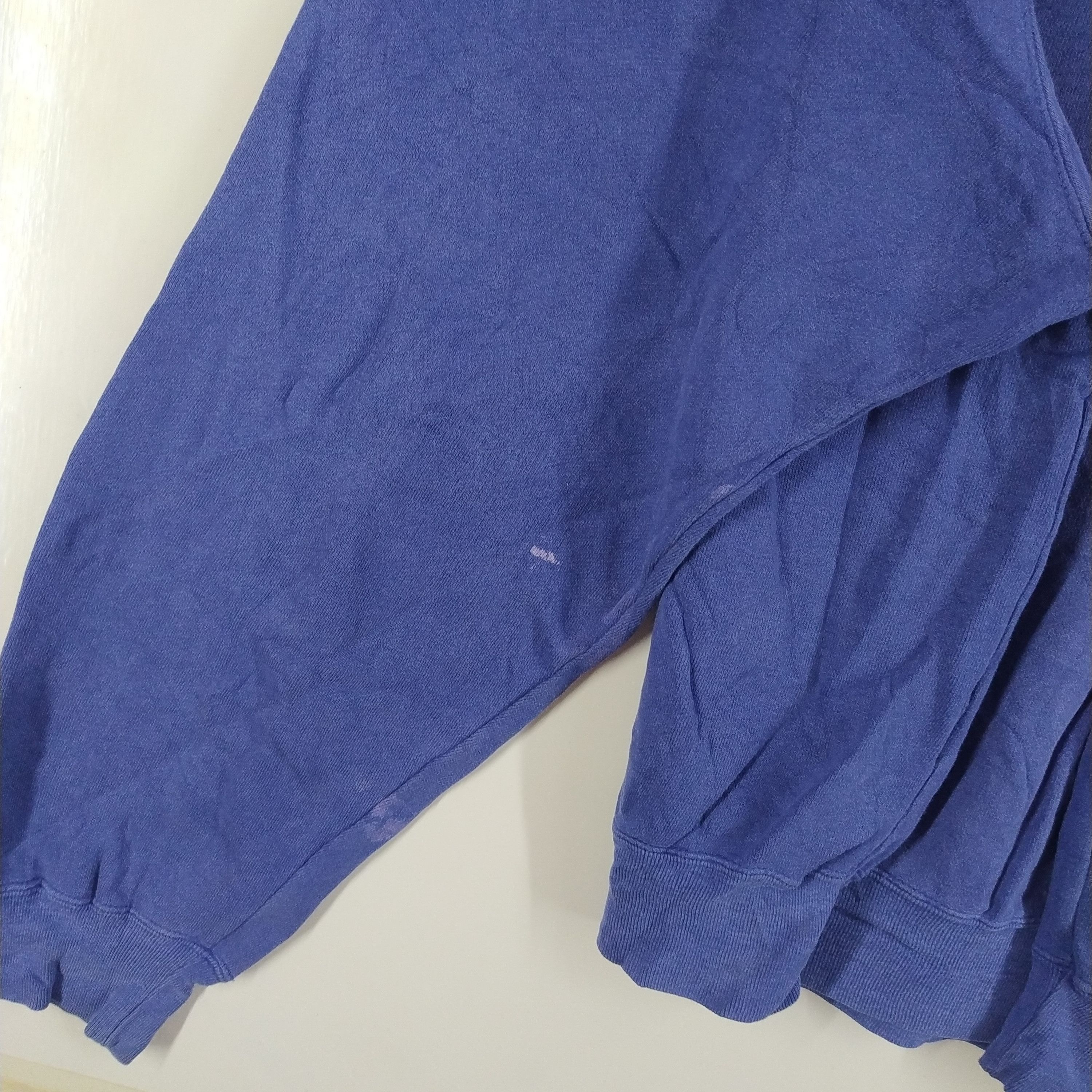 Champion × Vintage Vintage Champion Big Logo Crewneck Jumper Sun Faded Size US L / EU 52-54 / 3 - 6 Thumbnail