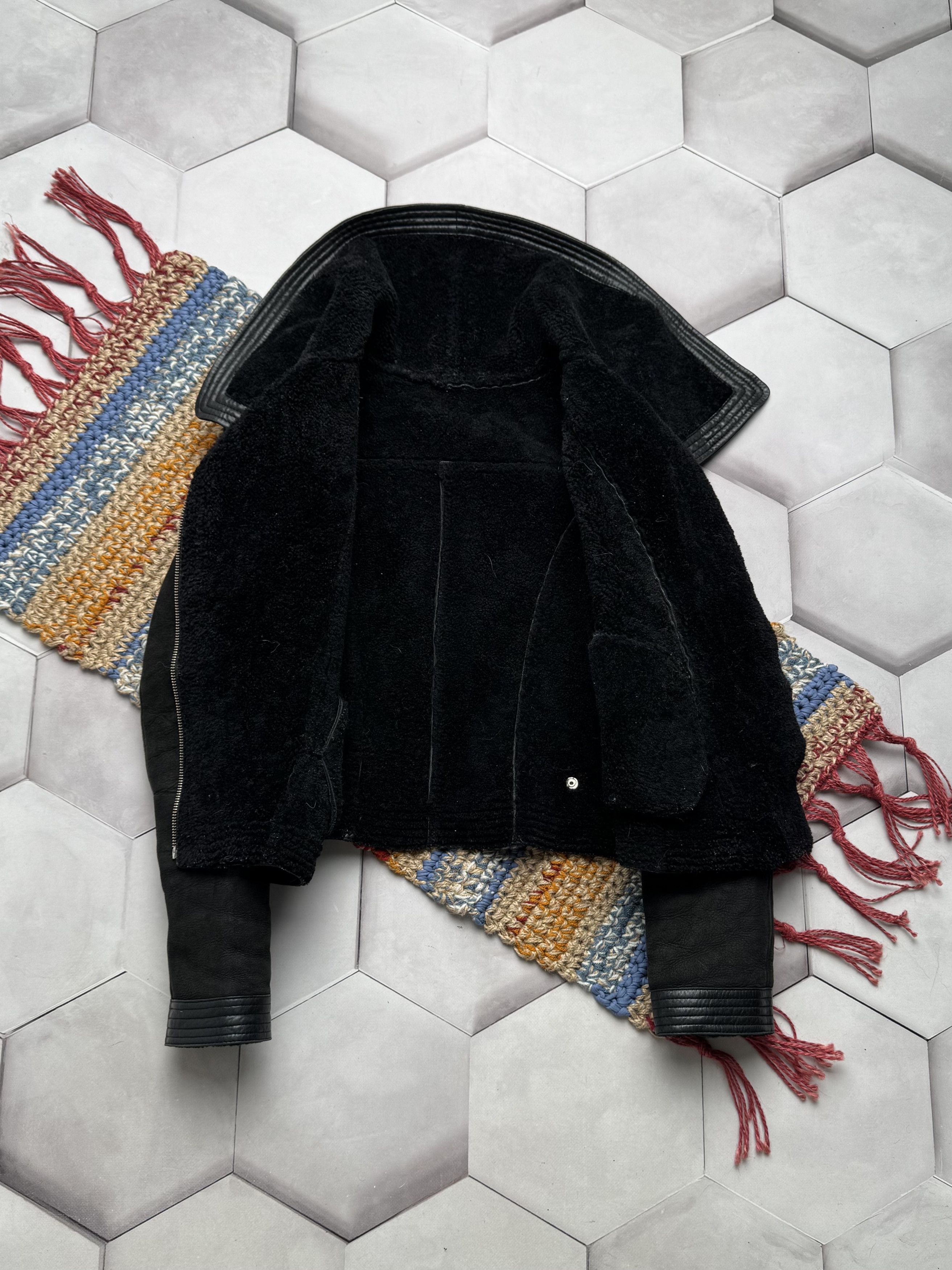 Japanese Brand Vintage Real Sheepskin Cropped Jacket (E4) Size S / US 4 / IT 40 - 7 Thumbnail