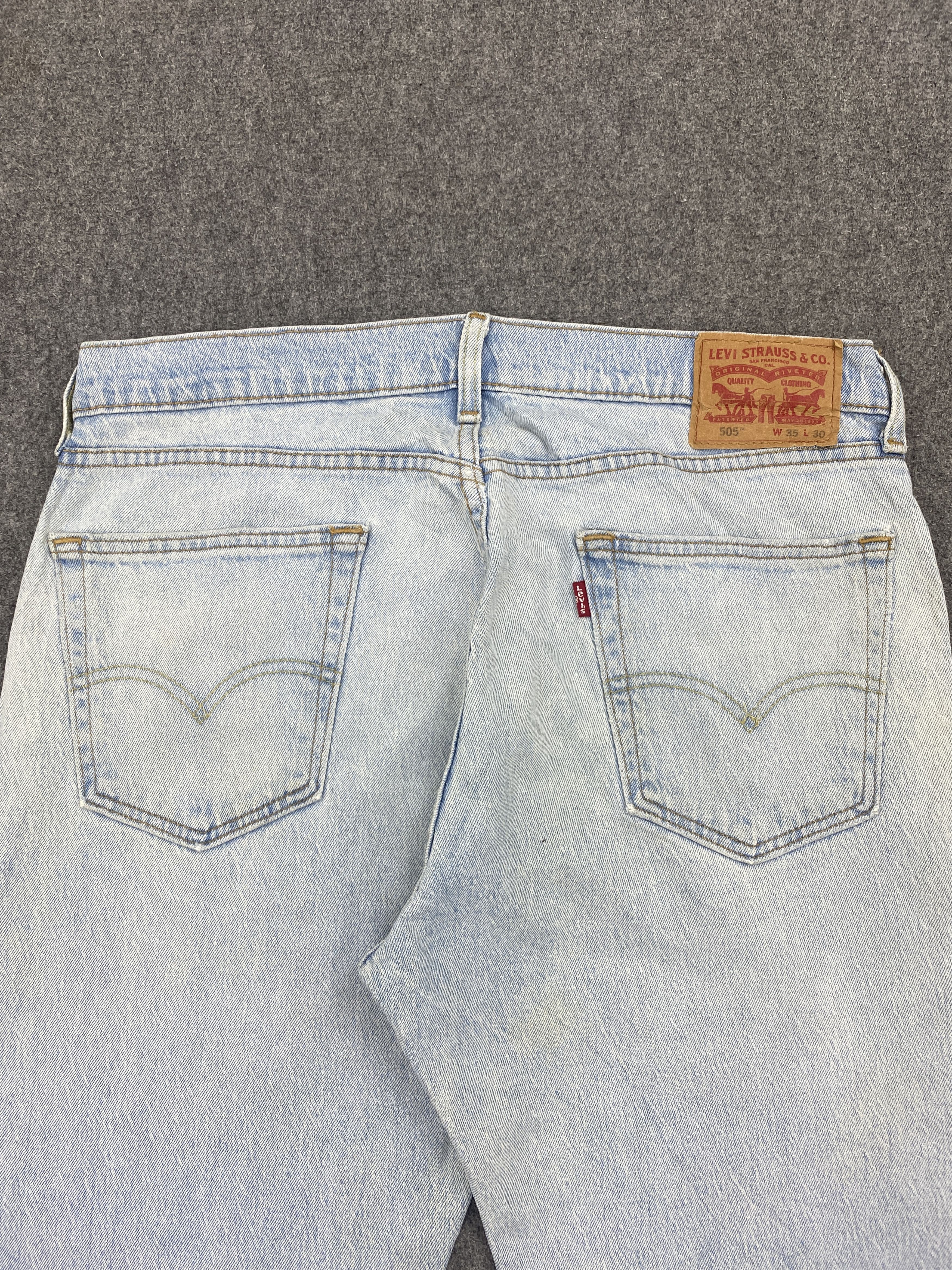Levi's × Vintage Vintage Levi's 505 Light Washed Stained Jeans DP2653 Size US 34 / EU 50 - 4 Thumbnail
