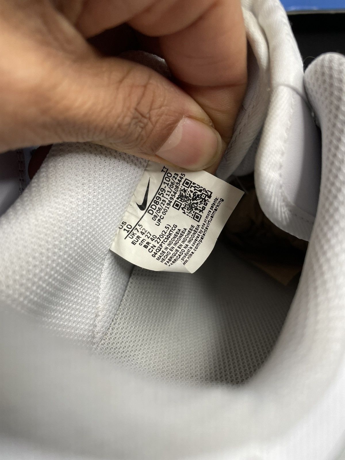 Nike Nike Air Force 1 Size US 8.5 / EU 41-42 - 7 Thumbnail