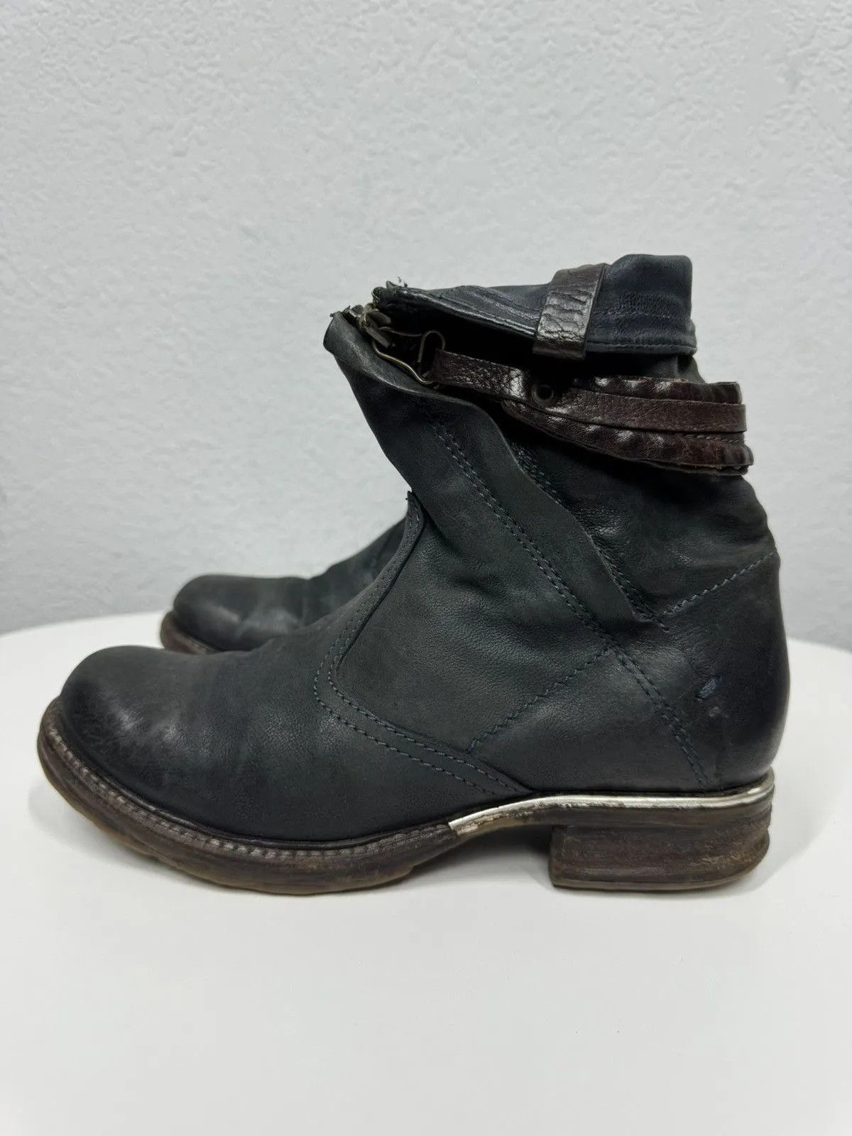 Hedi Slimane Vintage Leather Boots Ankle style Y2K Size US 7 / IT 37 - 5 Thumbnail
