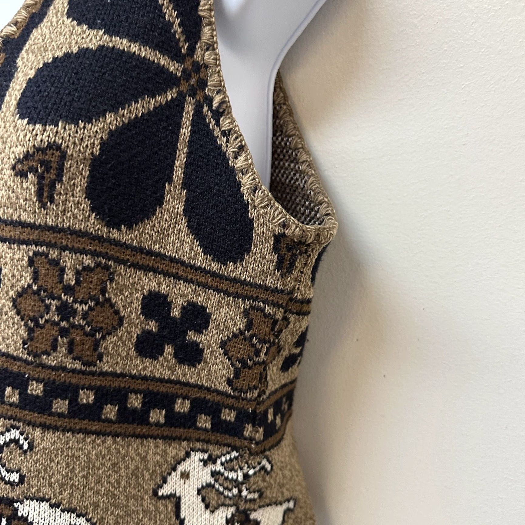 Vintage VINTAGE Wool Blend Knit Vest Button Front Hippy Ethnic Reindeer Size S/M Womens Size S / US 4 / IT 40 - 4 Thumbnail