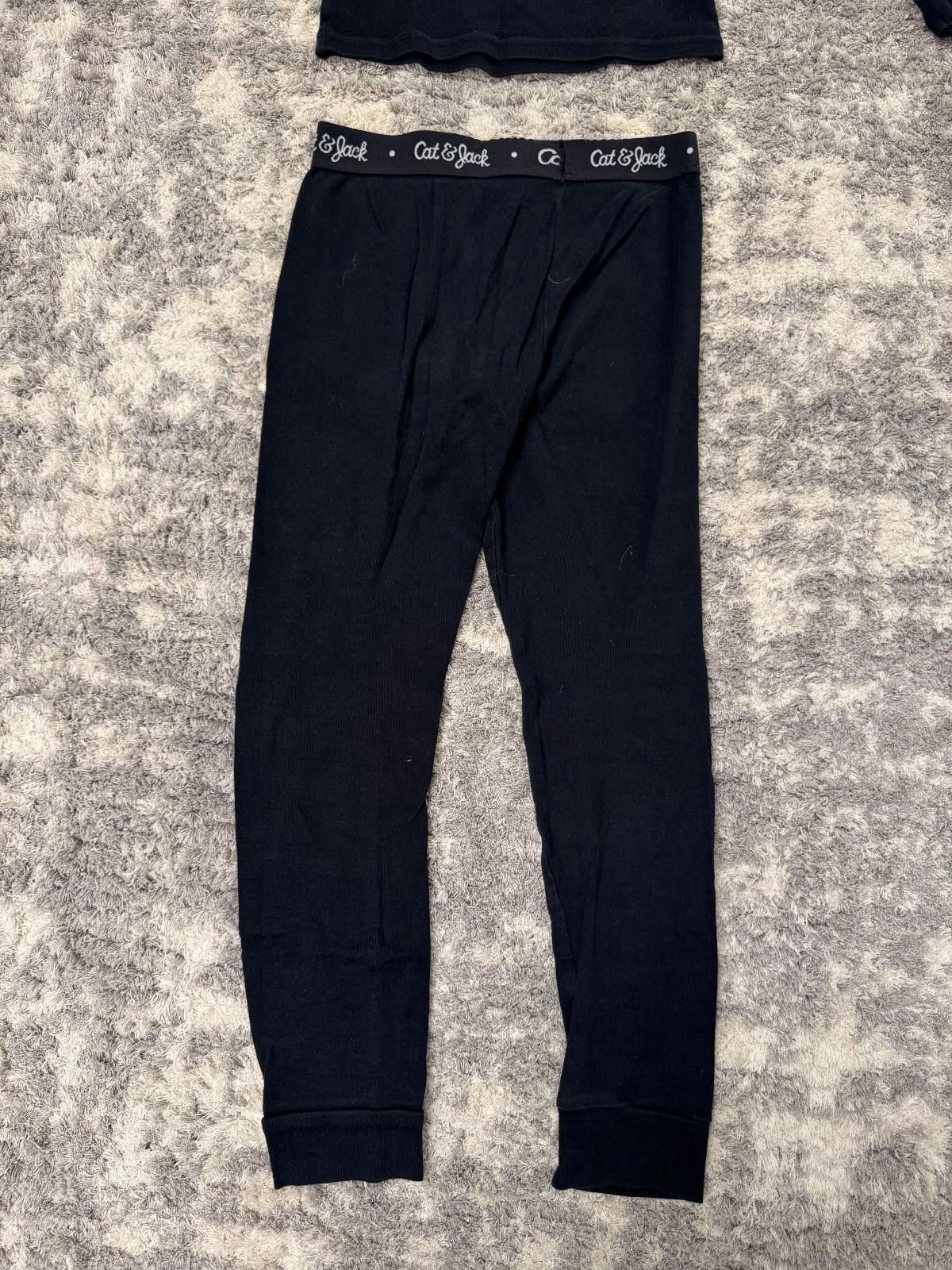 Other Cat & Jack Boys Pajama Size 8 Black 2pc Sleepwear LongSleeve Size ONE SIZE - 2 Thumbnail