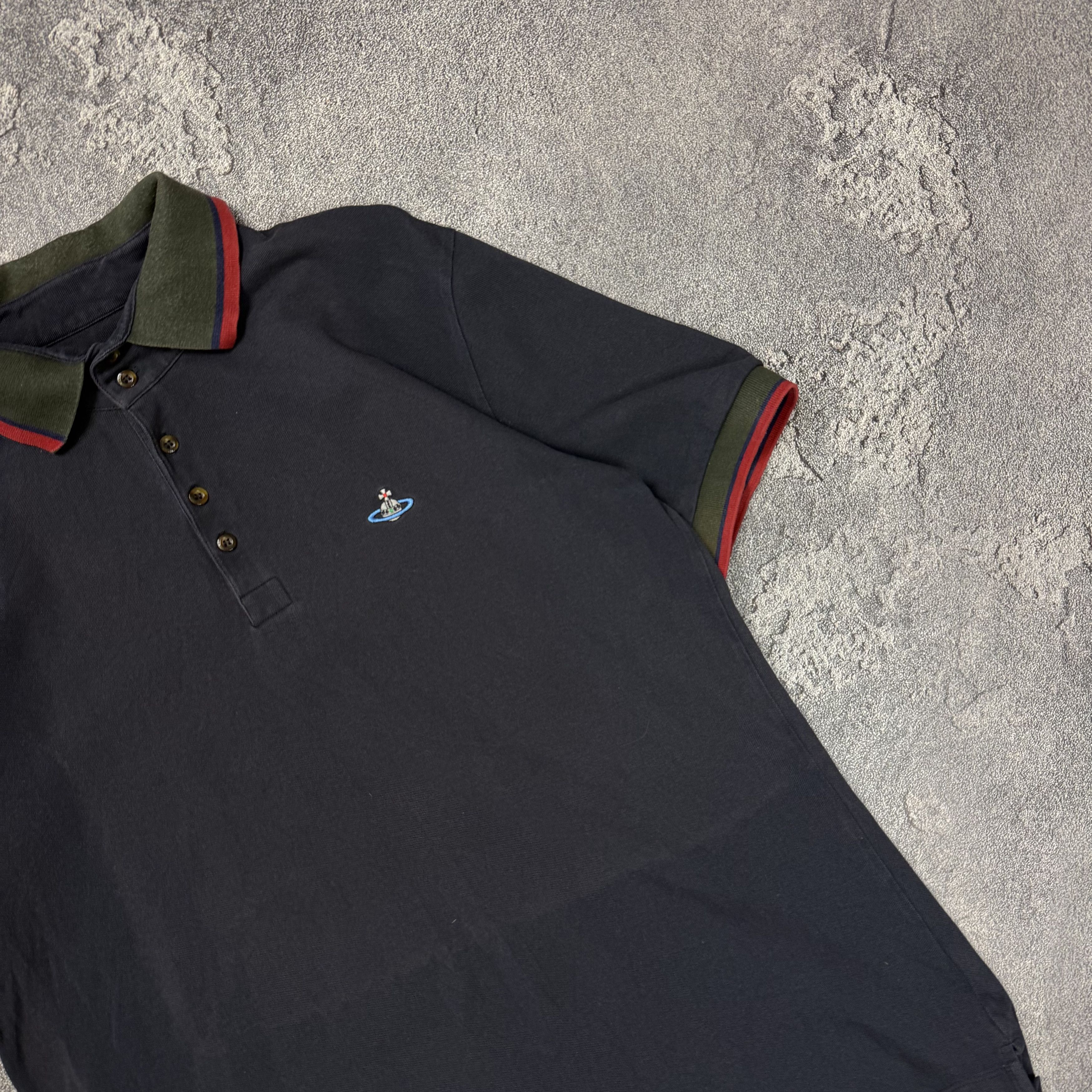 Vivienne Westwood Vivienne Westwood Polo T-Shirt Orb Logo Luxury Size US XXL / EU 58 / 5 - 2 Thumbnail