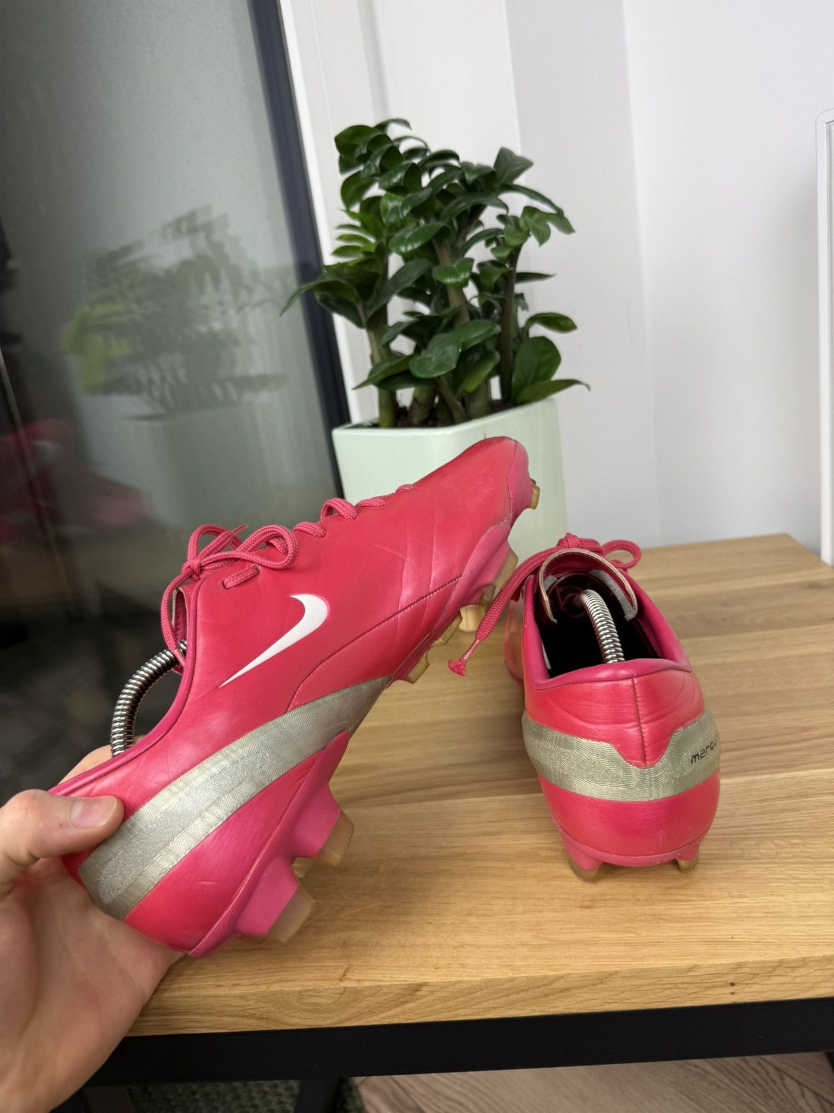 Nike Nike Mercurial Vapor IV 4 Red Ronaldo cr7 vintage cleats Size US 11 / EU 44 - 9 Thumbnail