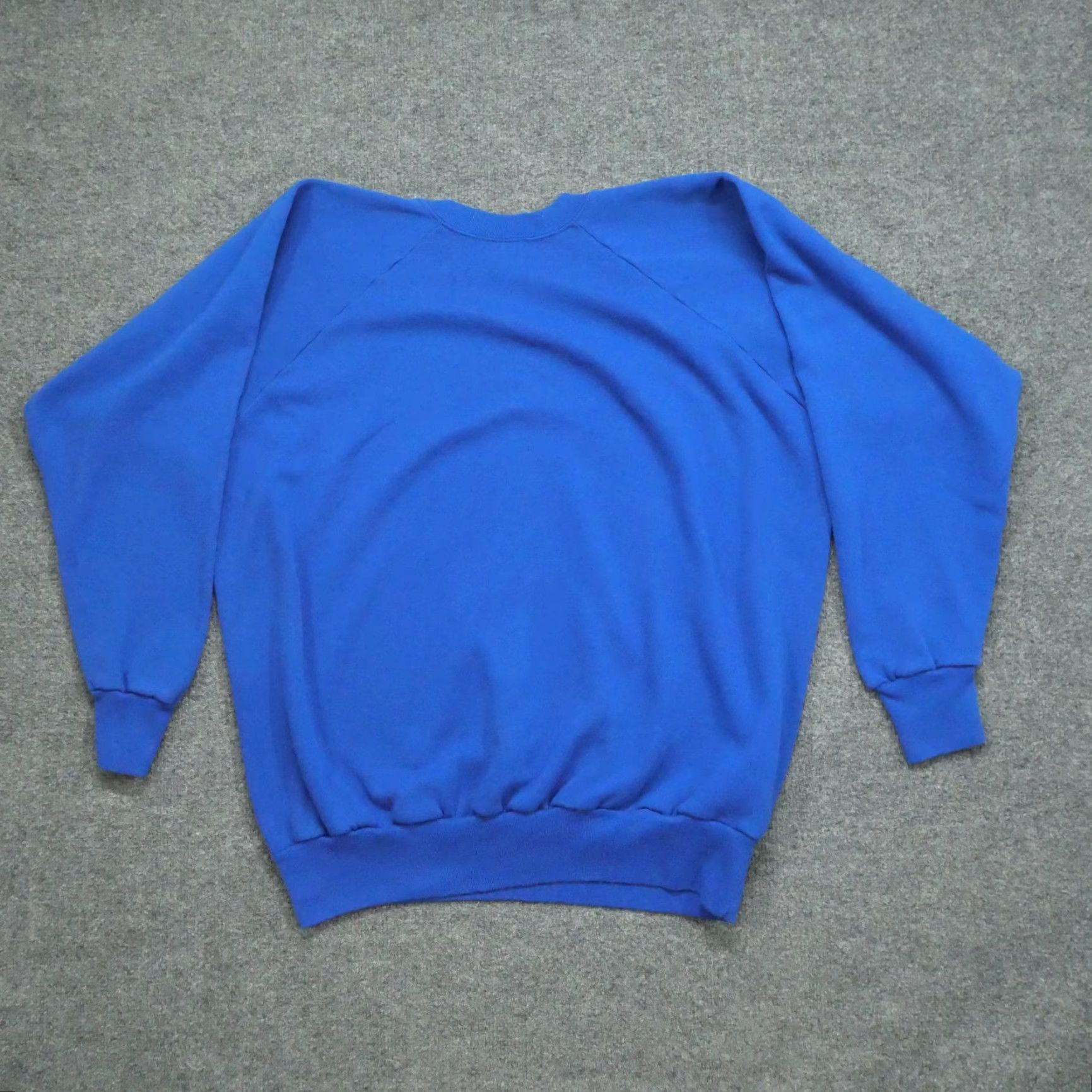 Vintage VINTAGE Sweatshirt Mens Large Raglan Sleeve 80s 90s Blue Cotton Logo Pullover Crew Neck Regular/100% Cotton 90s Size US L / EU 52-54 / 3 - 6 Thumbnail