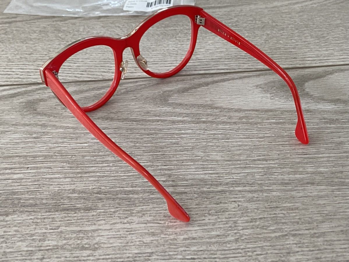 Alice + Olivia Alice and Olivia women’s eye glasses frame. New. Size ONE SIZE - 9 Thumbnail