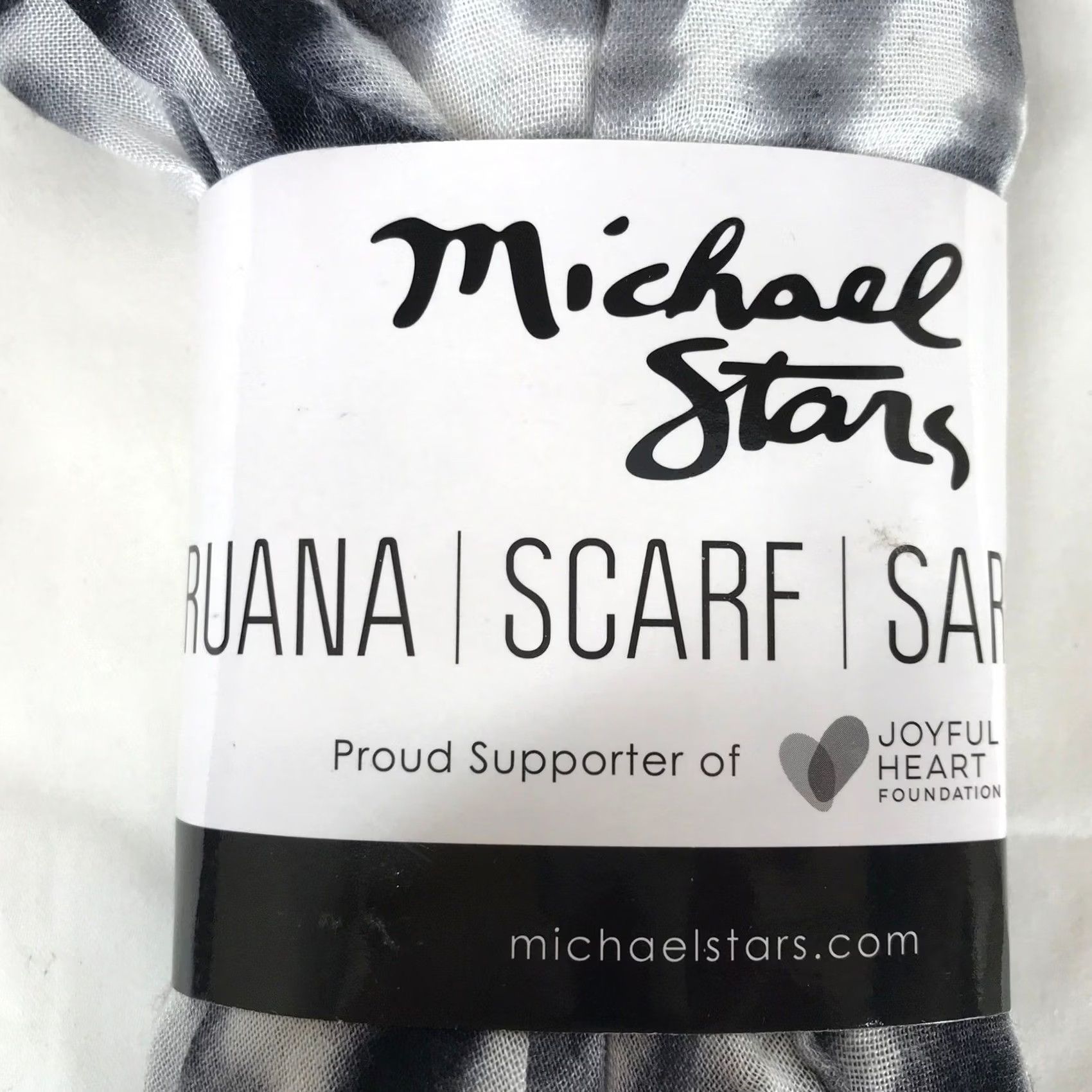 Michael Stars VINTAGE? (No) Alligator Tie Dye Ruana Scarf Sarong Black White MSFF038 NEW Michael Stars Size ONE SIZE - 4 Thumbnail