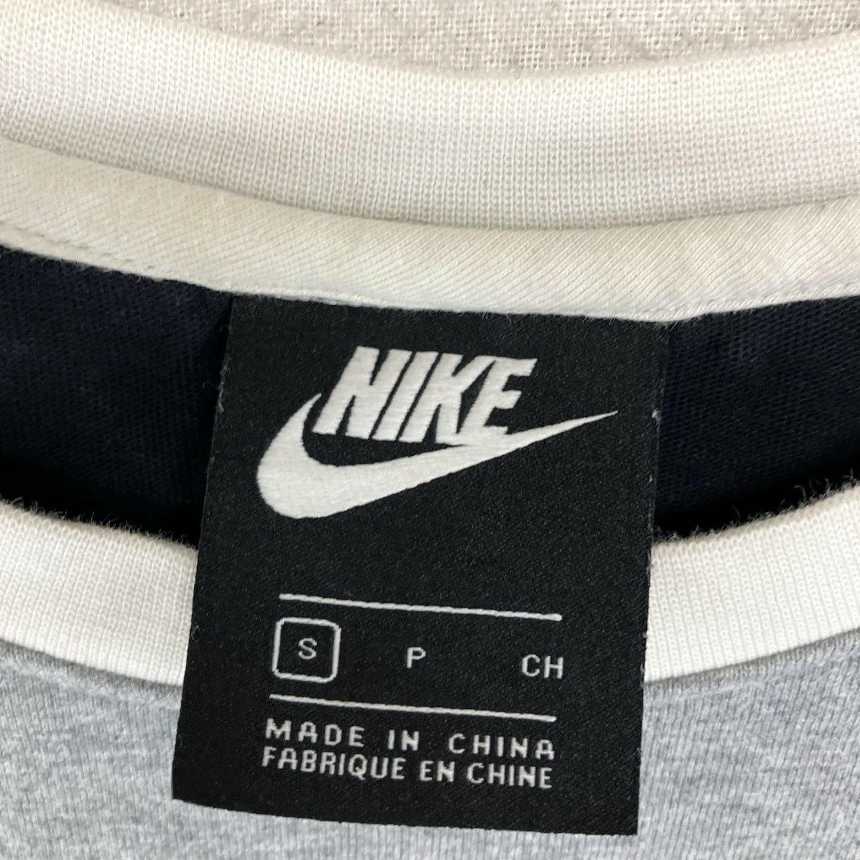 Nike Nike Men’s Colorblock T-Shirt Crewneck Short Sleeve Cotton Black Gray White S Logo Retro 90s Sports Men’s Regular Short Sleeve Tee Size US S / EU 44-46 / 1 - 4 Thumbnail
