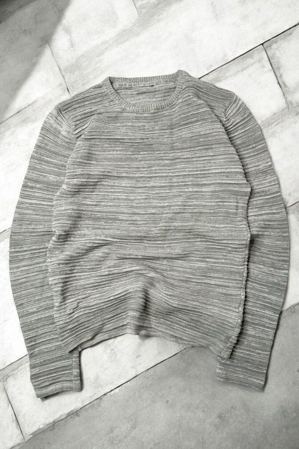 Vintage Vintage avant garde gray ribbed sweater knit swag if6was9 Size US S / EU 44-46 / 1 - 1 Thumbnail