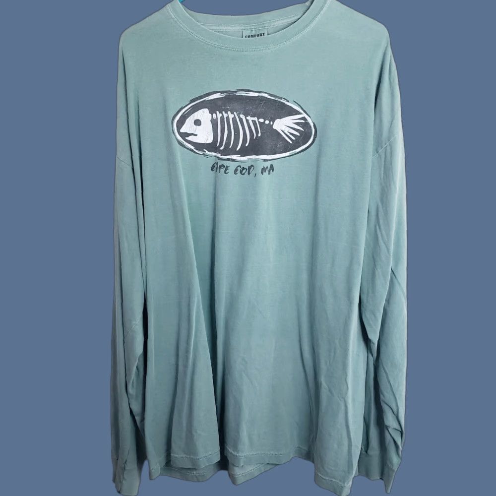 Vintage Cape Cod Long Sleeve Tee MEN L Green 100% Cotton Fish Cape Cod Graphic Crew Neck Jersey Shirt Size US L / EU 52-54 / 3 - 1 Thumbnail