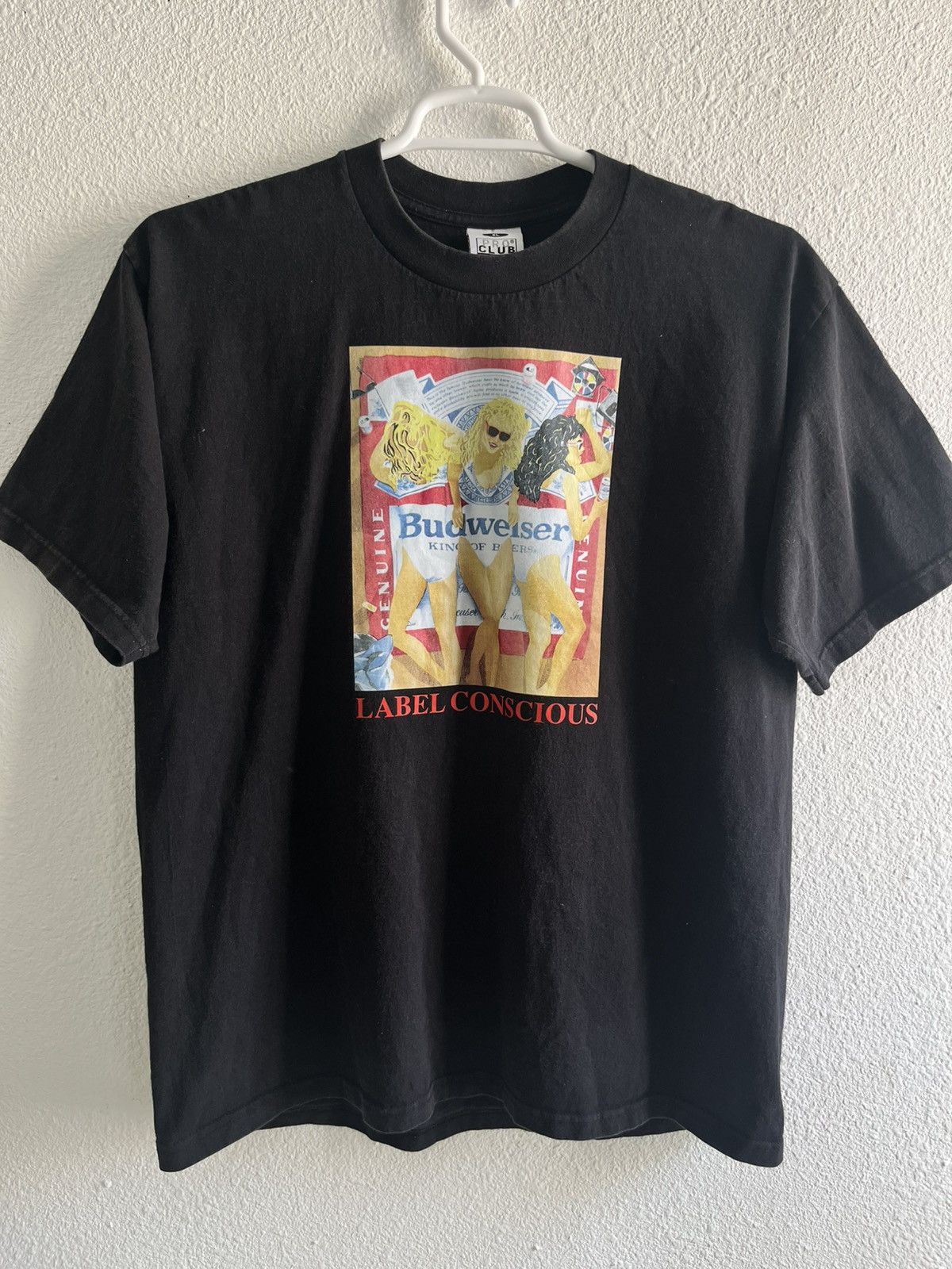 Other Vintage 1989 Budweiser Swimsuit Girls T-Shirt Size US XL / EU 56 / 4 - 1 Thumbnail