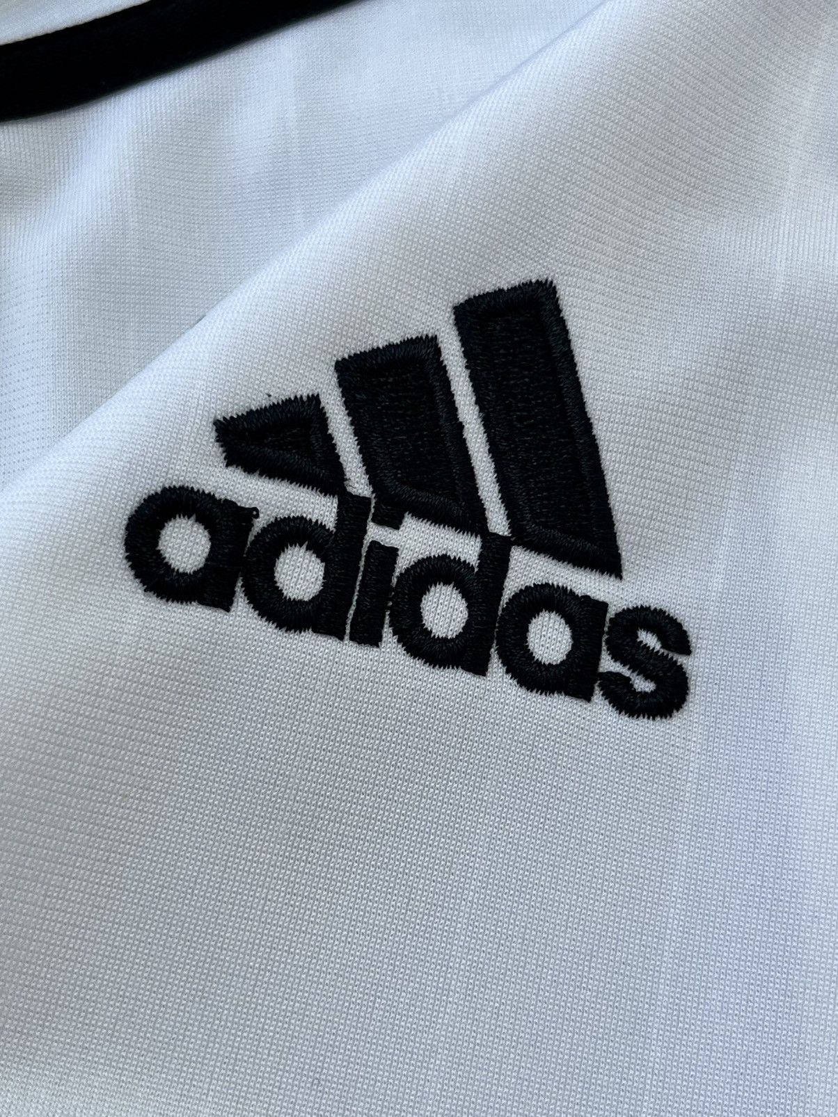 Adidas Vintage Adidas Juventus Track Jacket Soccer Blokecore Y2K 90 Size US M / EU 48-50 / 2 - 3 Thumbnail