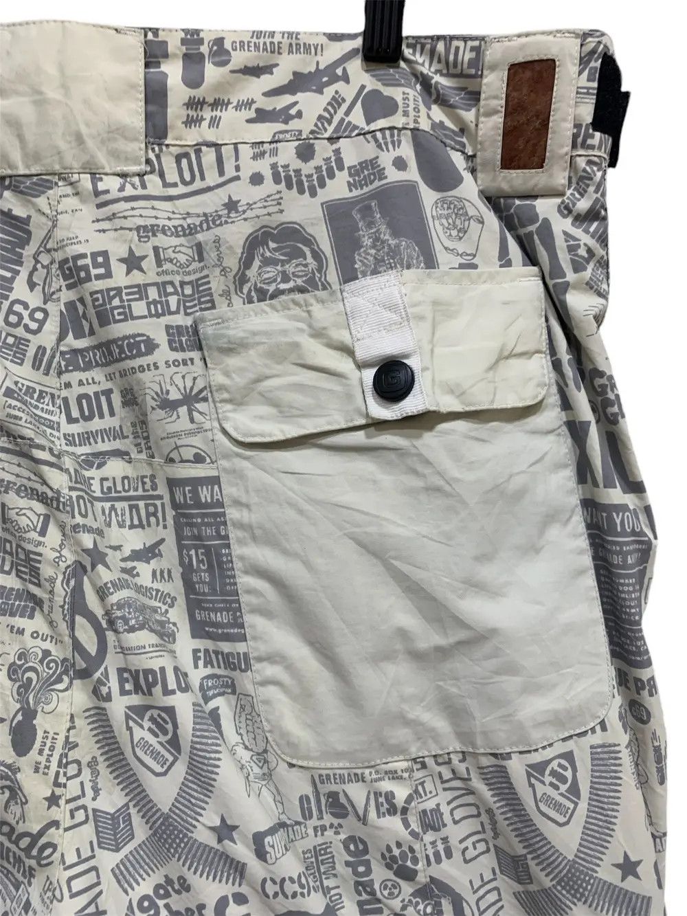 Grenade SkiPants Grenade Fatigue Project Full Print 2007/2008 Size L Size US 32 / EU 48 - 5 Thumbnail