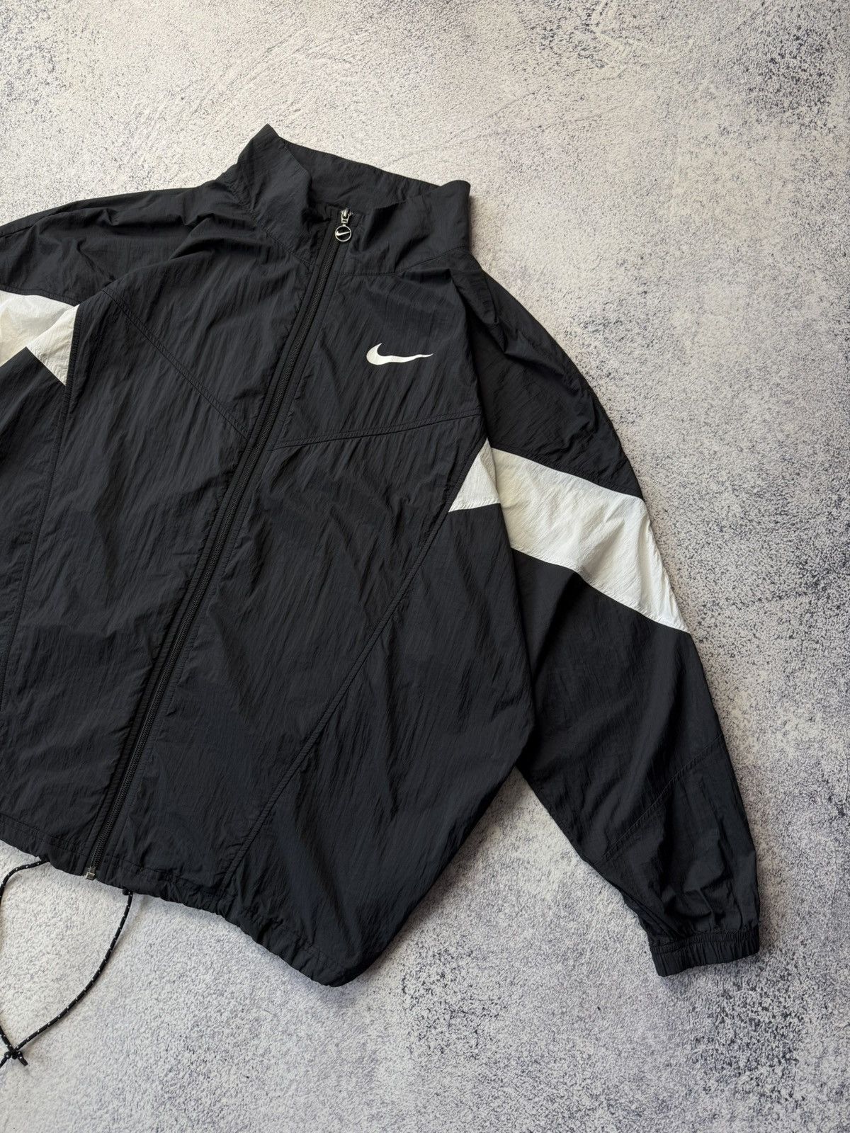 Nike Vintage Nike Track Big Logo Jacket Streetwear USA Size US XL / EU 56 / 4 - 7 Thumbnail