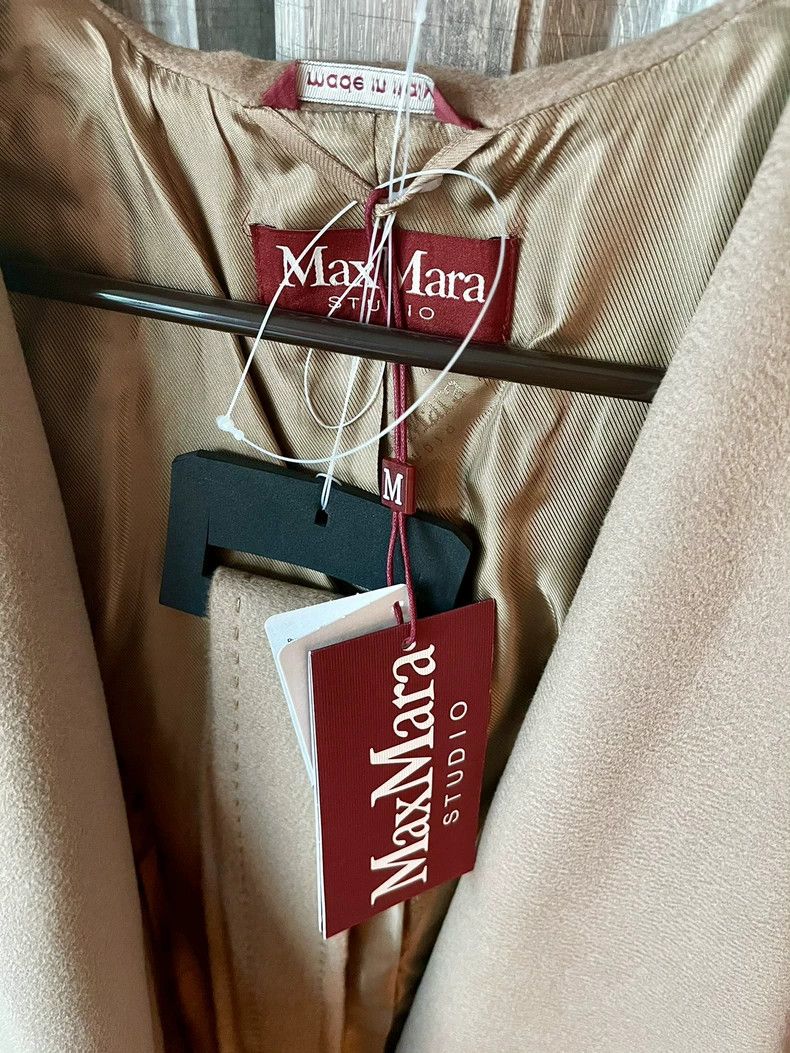 Max Mara Max Mara Women's camel coat Size L / US 10 / IT 46 - 4 Thumbnail
