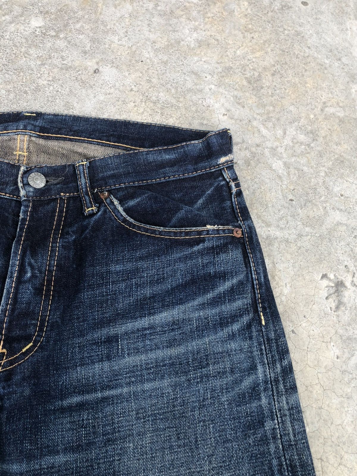 OMNIGOD Japanese OMNIGOD 50053 Distressed Jeans Selvedge Jeans Size US 32 / EU 48 - 14 Thumbnail