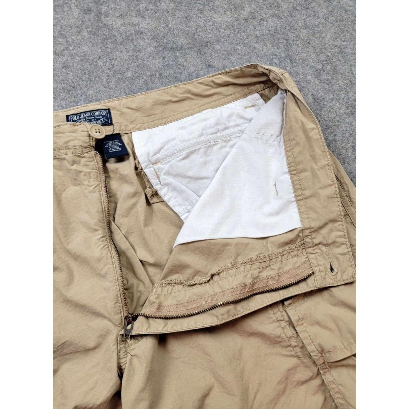 Vintage Polo Jeans Company Shorts Cargo Polo Jeans Company Shorts Mens 36 Brown Cargo RL American Flag 90s Army Casual Mens Size US M / EU 48-50 / 2 - 5 Thumbnail