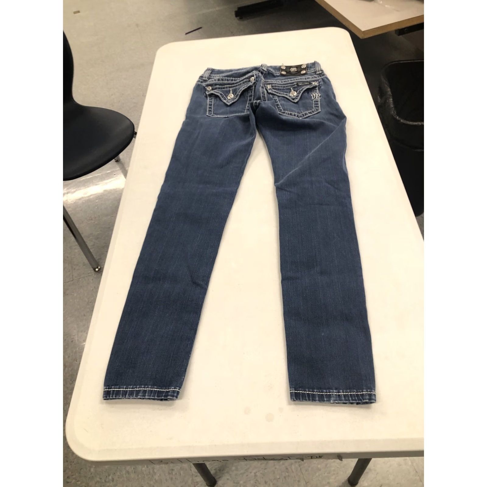 Miss Me MISS ME Jeans Skinny Low Rise 25x29 VAL A 25 Blue Denim 5-Pocket Zip Womens Regular Slim 7" Rise 29" Inseam Size 42" / US 20 - 6 Thumbnail