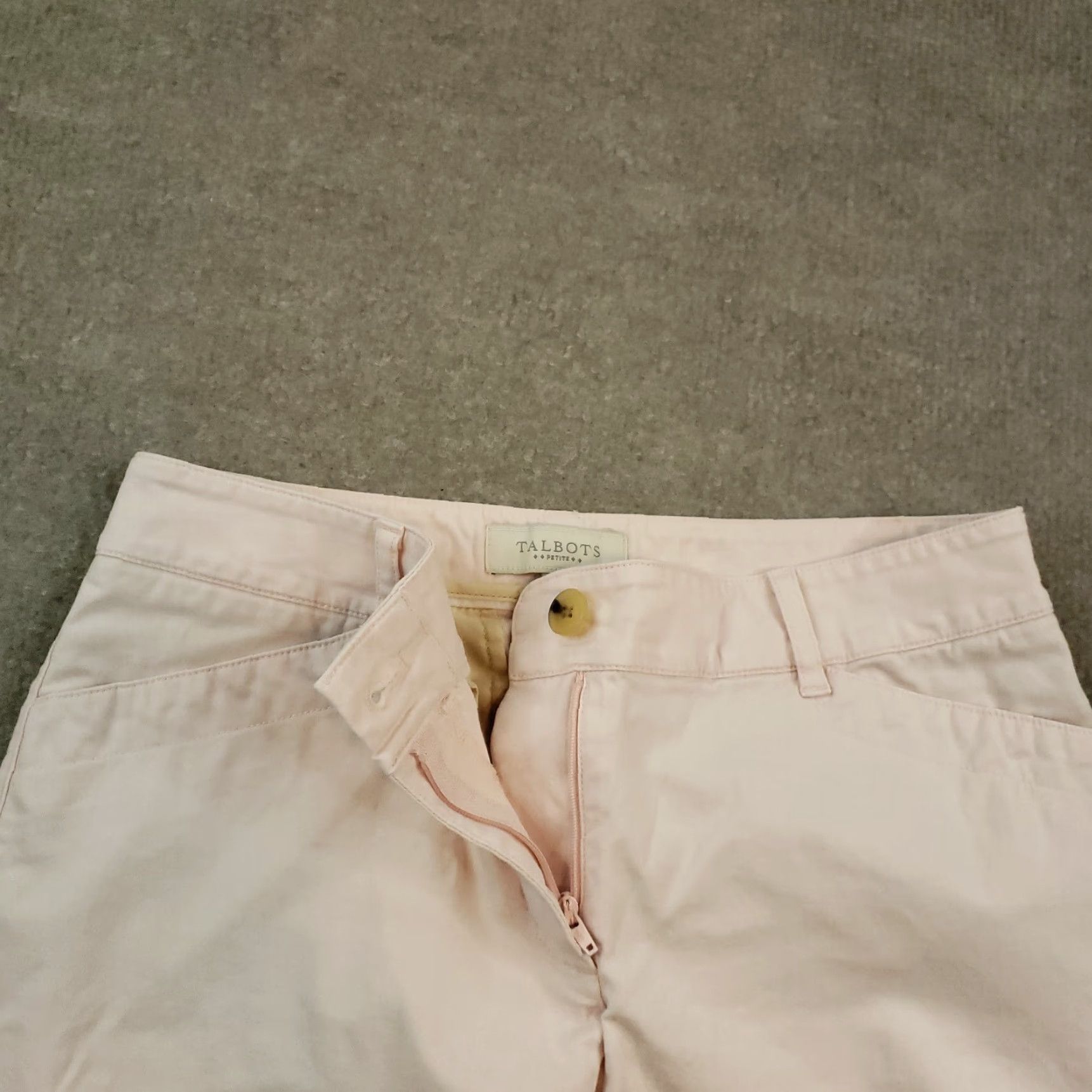 Talbots Talbots Pink Chino Shorts Womens 2P Petite Flat Front Stretch Size 28" / US 6 / IT 42 - 7 Thumbnail