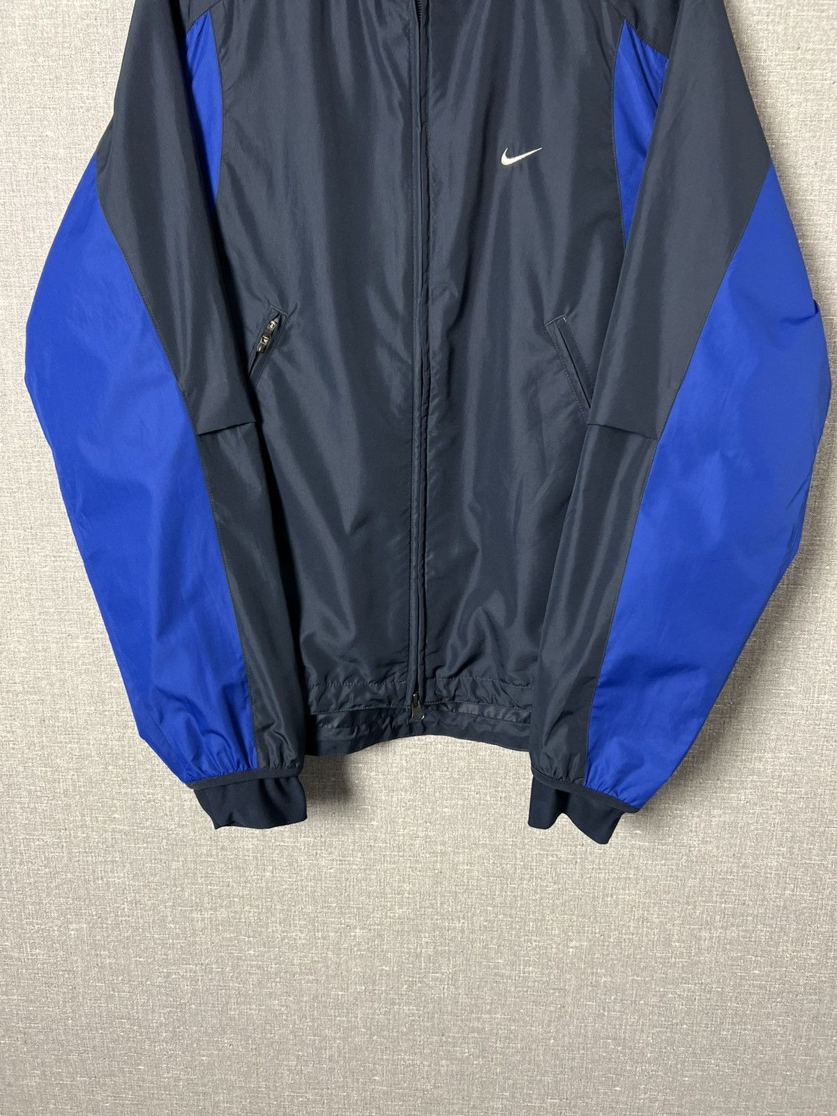 Nike Vintage Nike Swoosh Nylon Windbreaker Track Jacket Drill Size US L / EU 52-54 / 3 - 3 Thumbnail