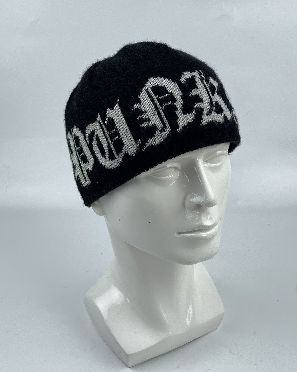 Japanese Brand big logo punks beanie hat snow cap tc21 Size ONE SIZE - 1 Thumbnail