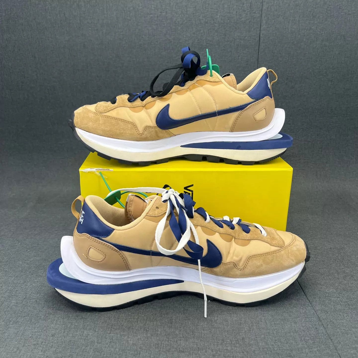 Nike Nike sacai vaporwaffle sesame khaki 47.5 like new 1 wear Size US 14 / EU 47 - 3 Thumbnail