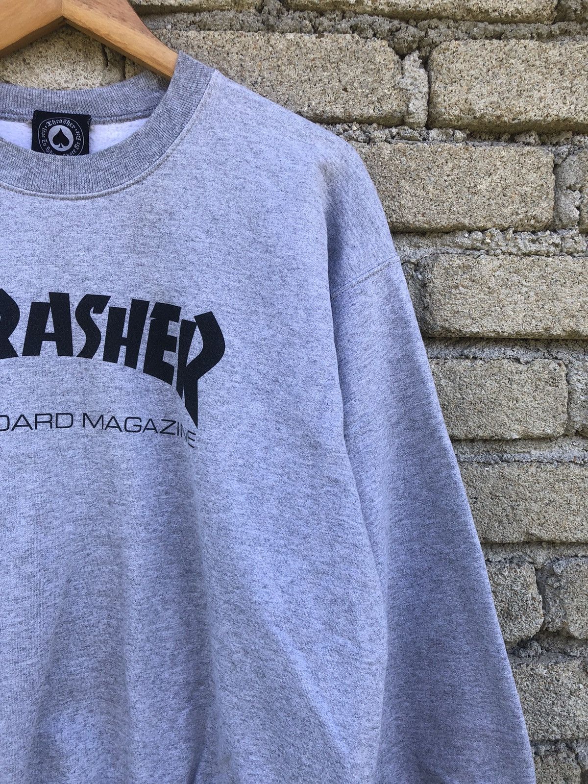 Thrasher Vintage Y2K Thrasher Skateboard Magazine Spellout Sweatshirt Size US L / EU 52-54 / 3 - 6 Thumbnail