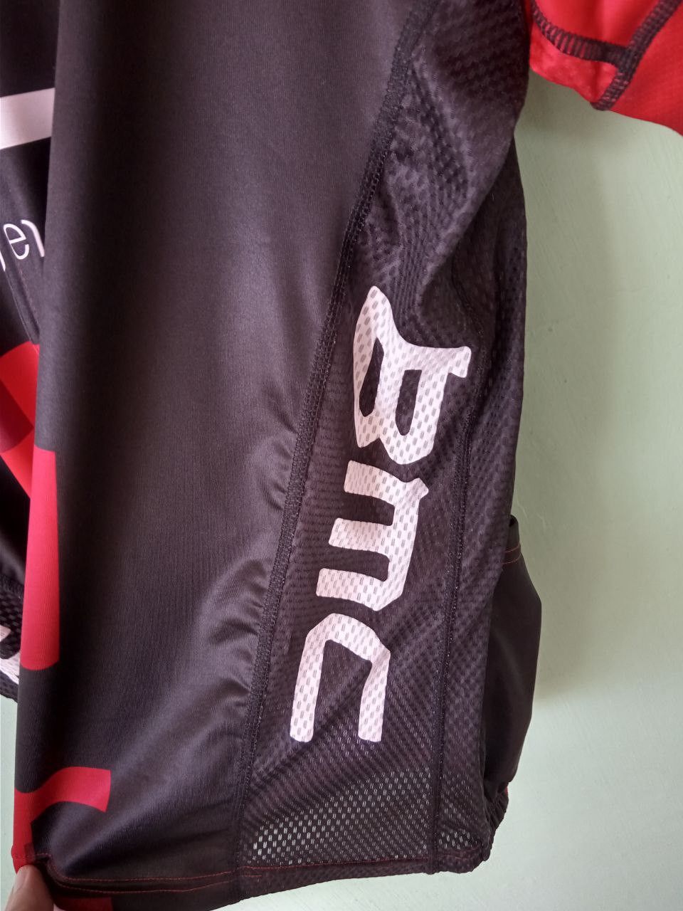 Other Hincapie BMC Racing Team riders 2012 jersey Size US XXL / EU 58 / 5 - 9 Thumbnail