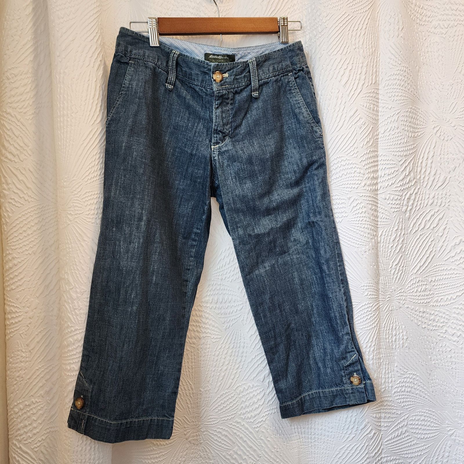 Eddie Bauer Eddie Bauer Women's Size 2 Capri Jeans 100% Cotton 29" Waist Size 26" / US 2 / IT 38 - 1 Thumbnail