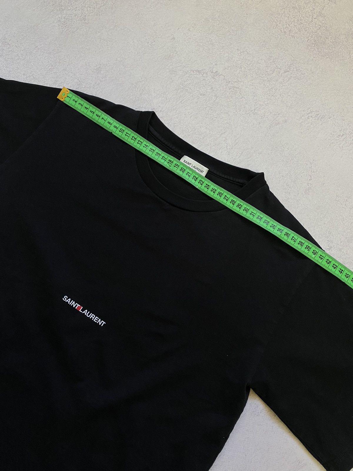 Saint Laurent Paris Saint Laurent Paris Womens Centre Logo T Shirt Size XS-S Size XS / US 0-2 / IT 36-38 - 13 Thumbnail