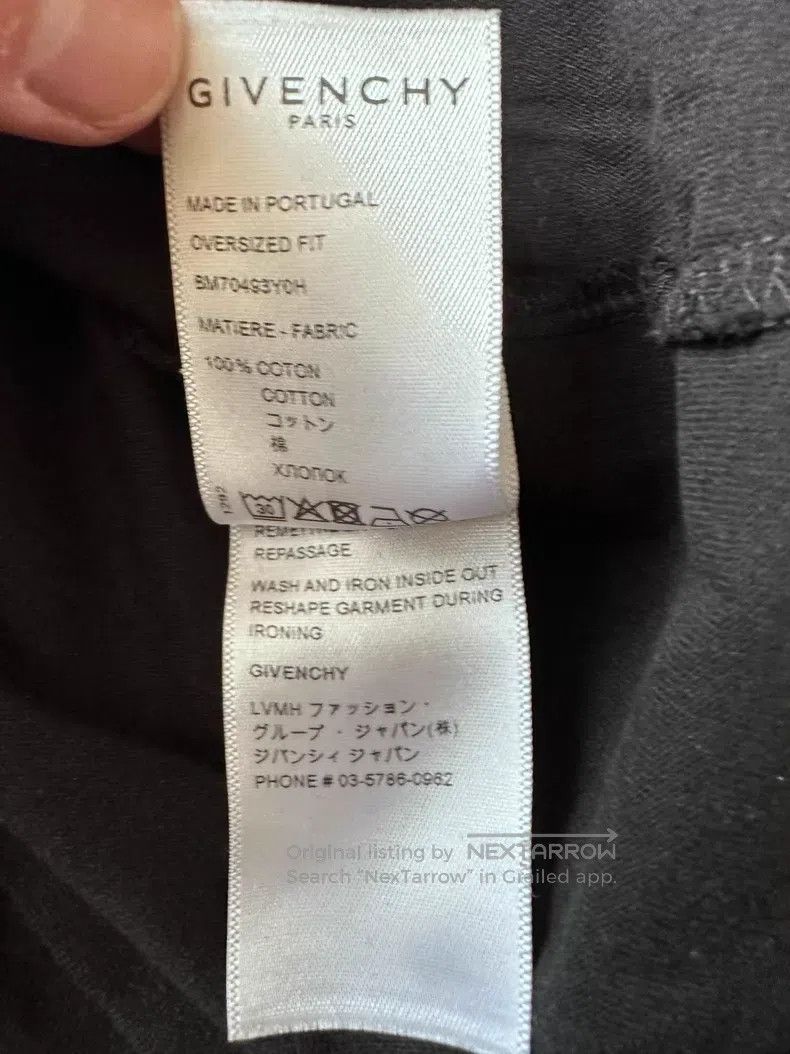 Givenchy Givenchy Shark short-sleeved Size US M / EU 48-50 / 2 - 6 Thumbnail