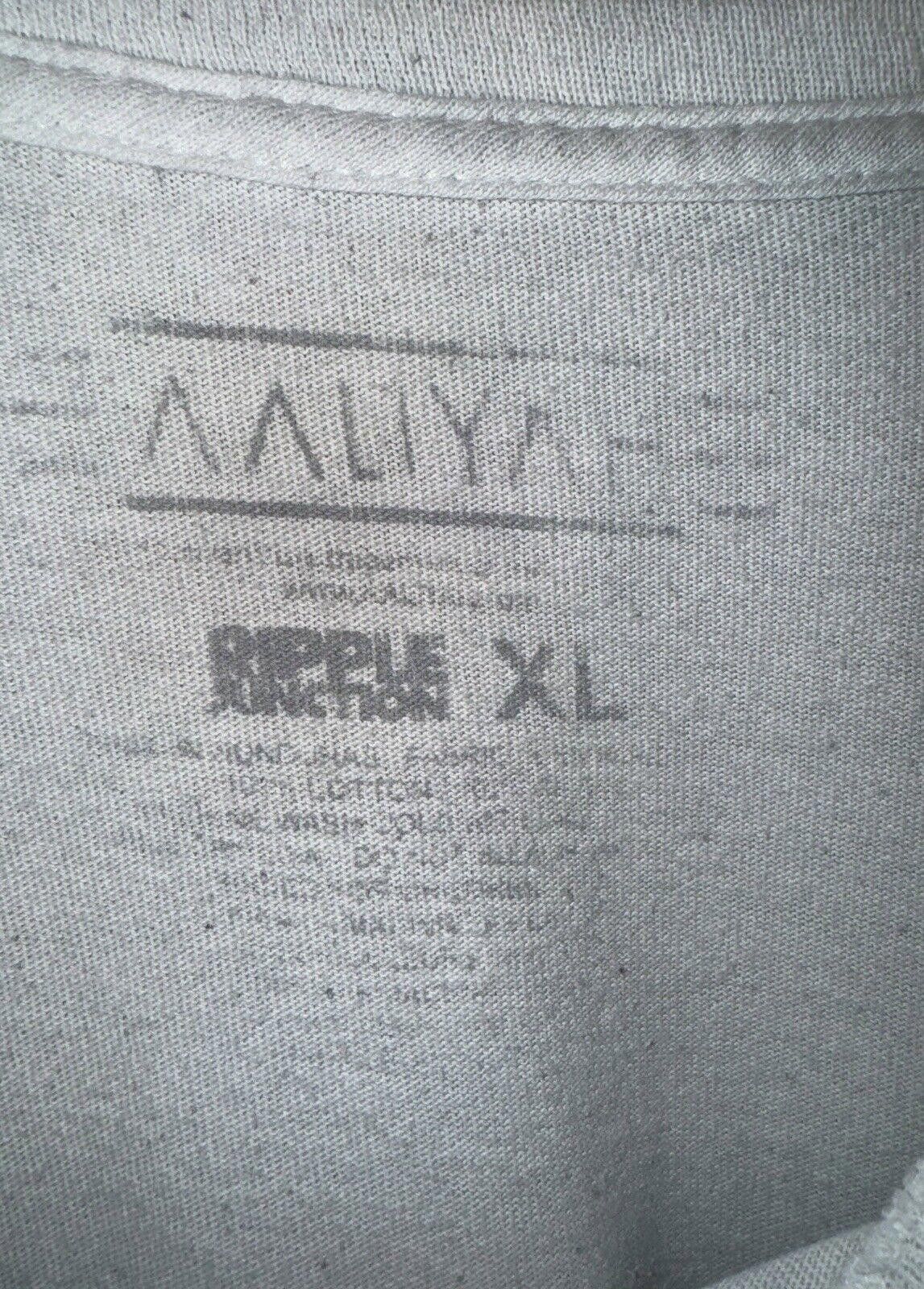 Ripple Junction Ripple Junction Aaliyah Bandana Airbrush Rap Tee Shirt XL Size US XL / EU 56 / 4 - 5 Thumbnail