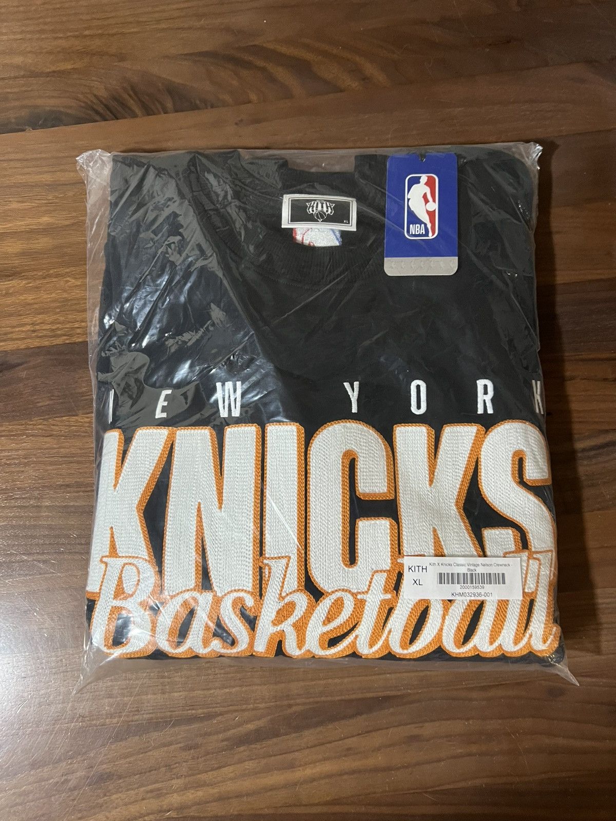 Kith Kith for the NY Knicks Classic Vintage Nelson Crewneck Black Size US XL / EU 56 / 4 - 6 Thumbnail