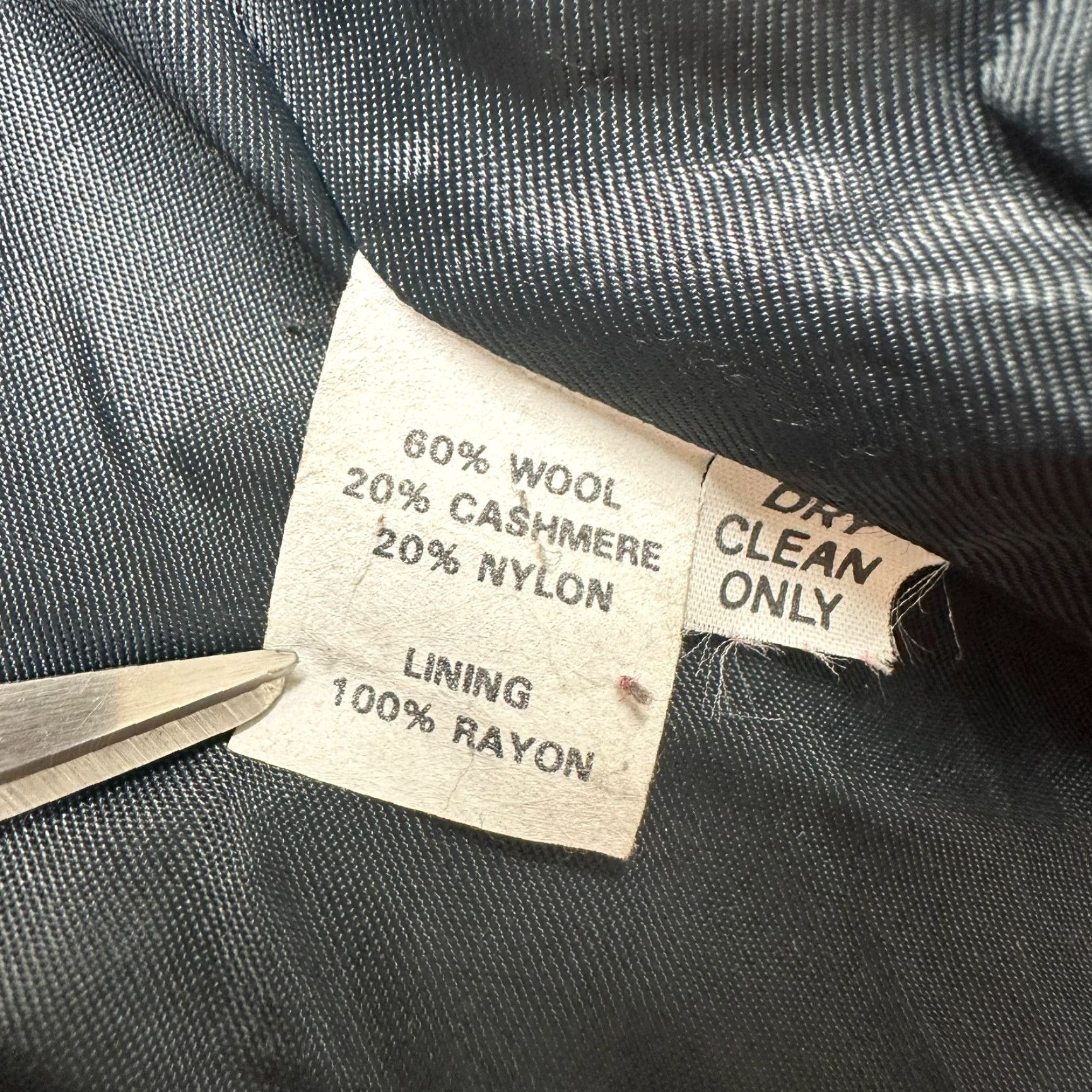 Vintage VINTAGE Nino Cerruti Coat Mens 40L Black Long Cashmere Double Breasted Lined 90s Size US XXS / EU 40 - 6 Thumbnail