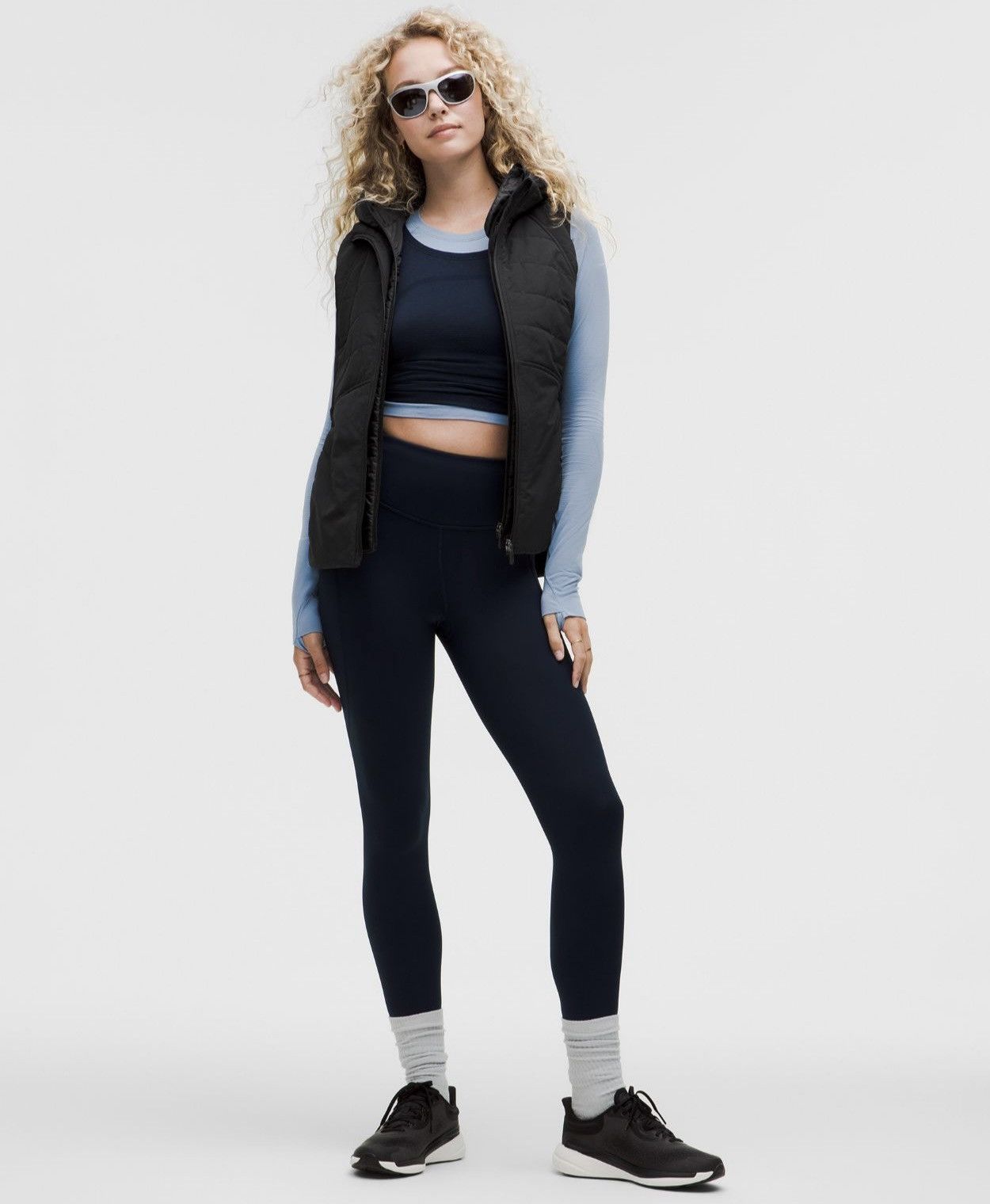 Lululemon Lululemon Another Mile vest size 6 NWT in black Size M / US 6-8 / IT 42-44 - 2 Thumbnail