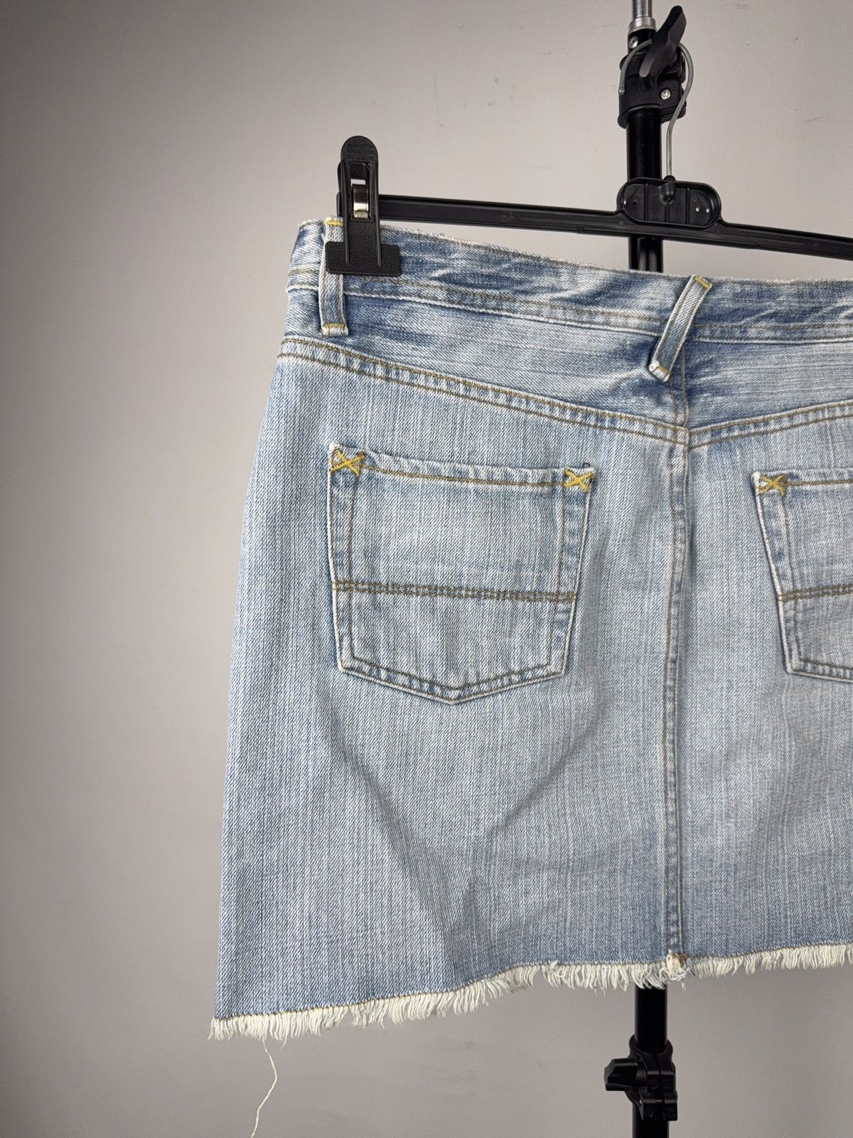 Polo Ralph Lauren 00s RL Polo Ralph Lauren USA Y2K Denim Mini Skirt Raw Hem Size 30" / US 8 / IT 44 - 8 Thumbnail