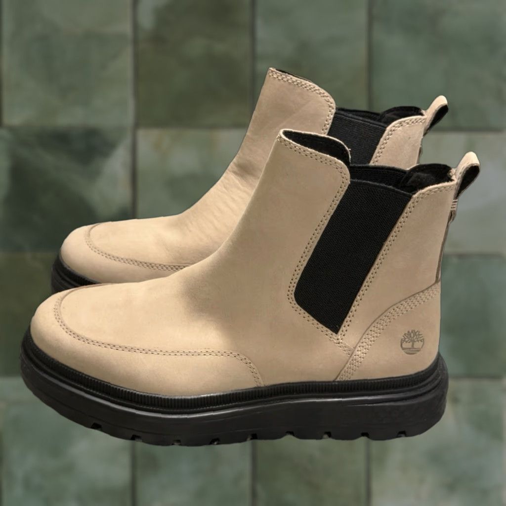Timberland VINTAGE Timberland Women's Chelsea Boot Sz 6.5 Leather & Textile City Style Light Taupe Size US 6.5 / IT 36.5 - 1 Thumbnail