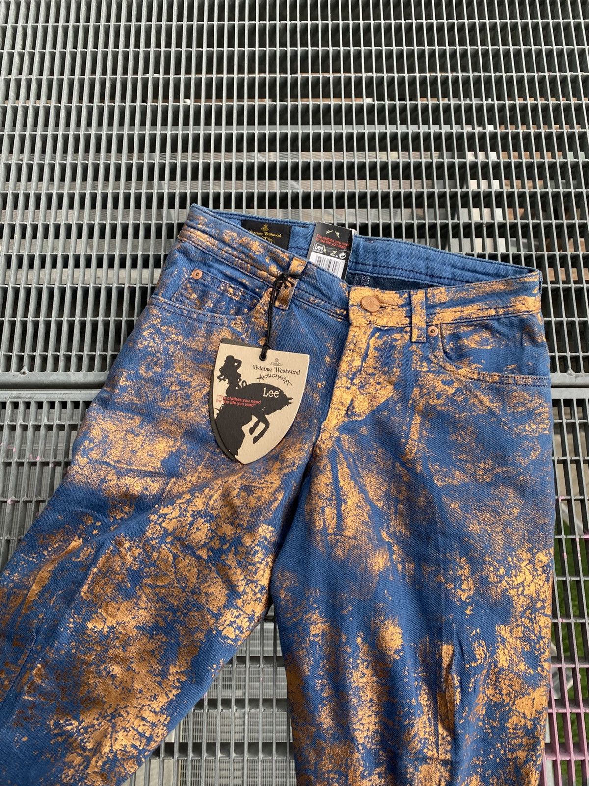 Lee × Vivienne Westwood Vivienne Westwood x Lee Overprinted New Jeans Size 26" / US 2 / IT 38 - 3 Thumbnail