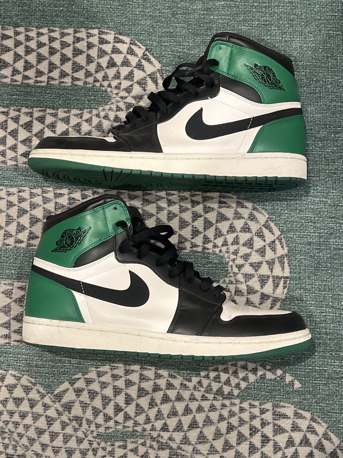 Jordan Brand Jordan 1 defining moments Celtics Size US 12 / EU 45 - 1 Thumbnail