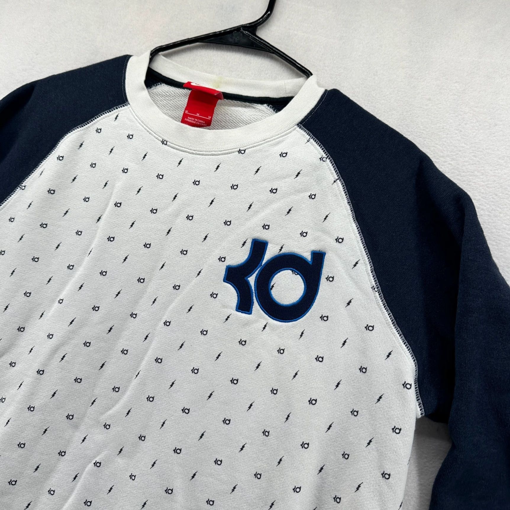 Nike Nike Kevin Durant Pullover Sweatshirt Adult Medium Blue White Long Sleeve Crew Neck Cotton Regular Mens Size US M / EU 48-50 / 2 - 3 Thumbnail