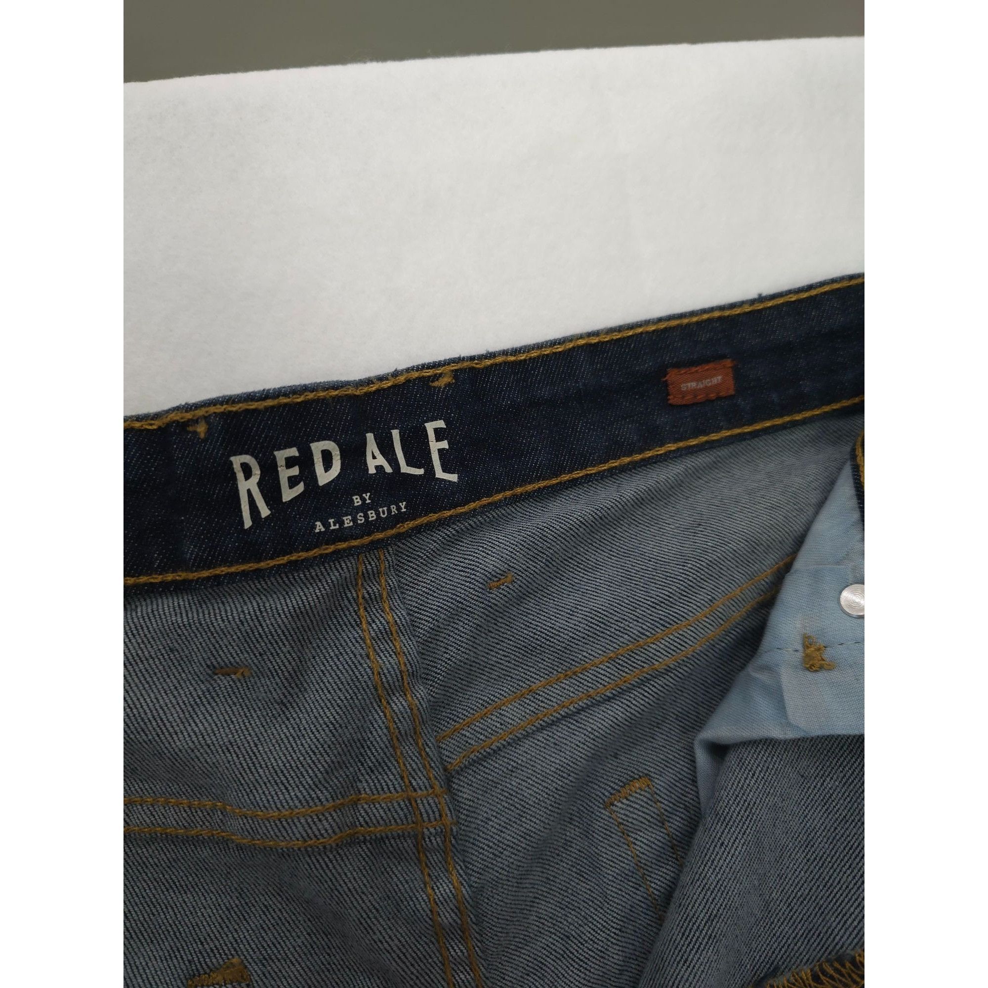 Other Red Ale By Alesbury Mens 36x32 Jeans Adley Straight Fit Aval Size US 36 / EU 52 - 3 Thumbnail