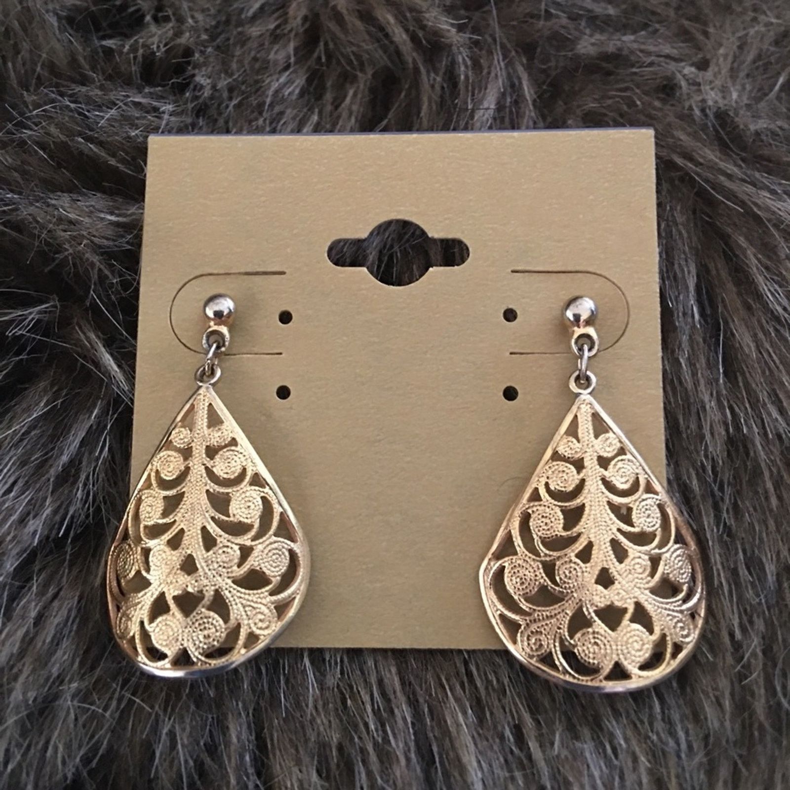 Vintage Vintage gold tone filigree dangle earrings Size ONE SIZE - 2 Thumbnail