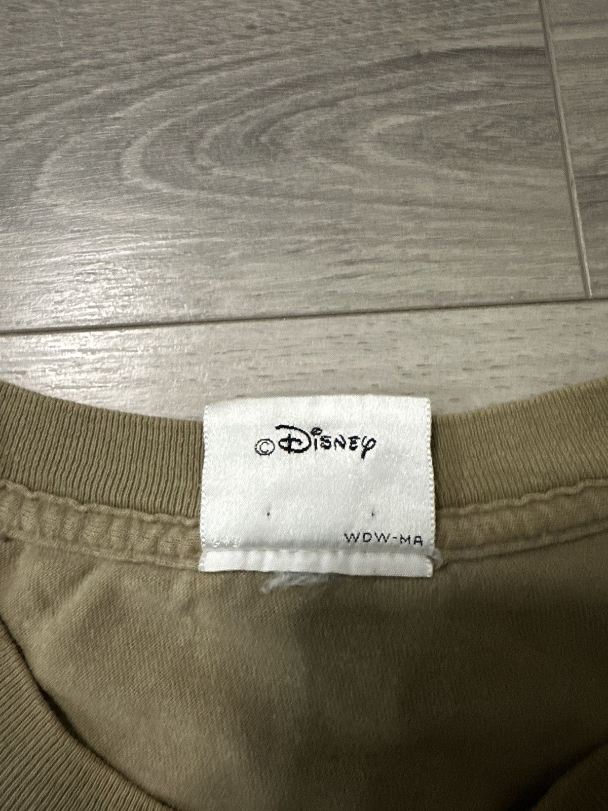 Disney Late 90s Disney World Snow White Grumpy Graphic Tee Size US L / EU 52-54 / 3 - 4 Thumbnail